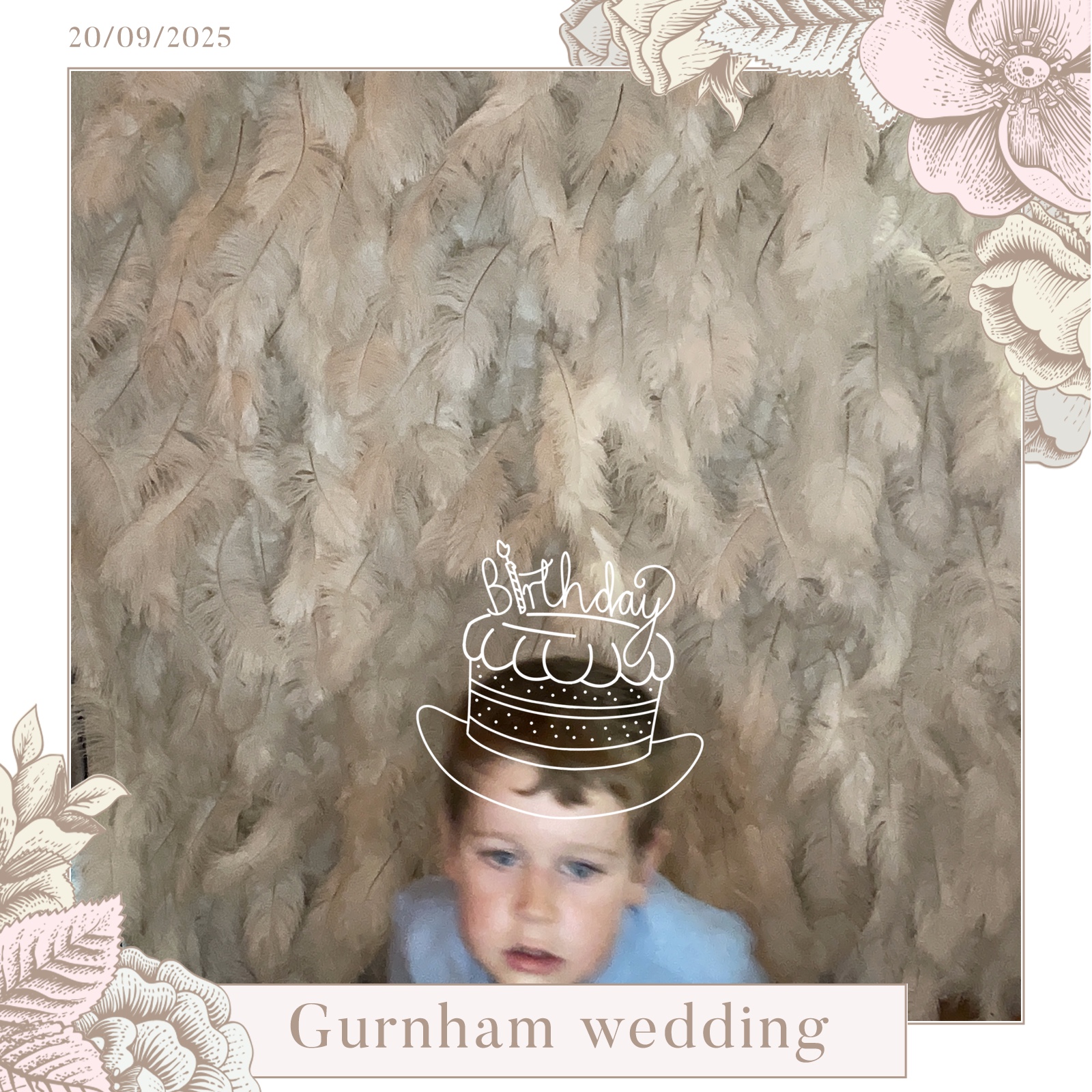 Stevie & Dale's photo booth images  | View more photos from the event at gallery.magicimages.uk/u/MagicImages/Stevie-Dales-photo-booth-images