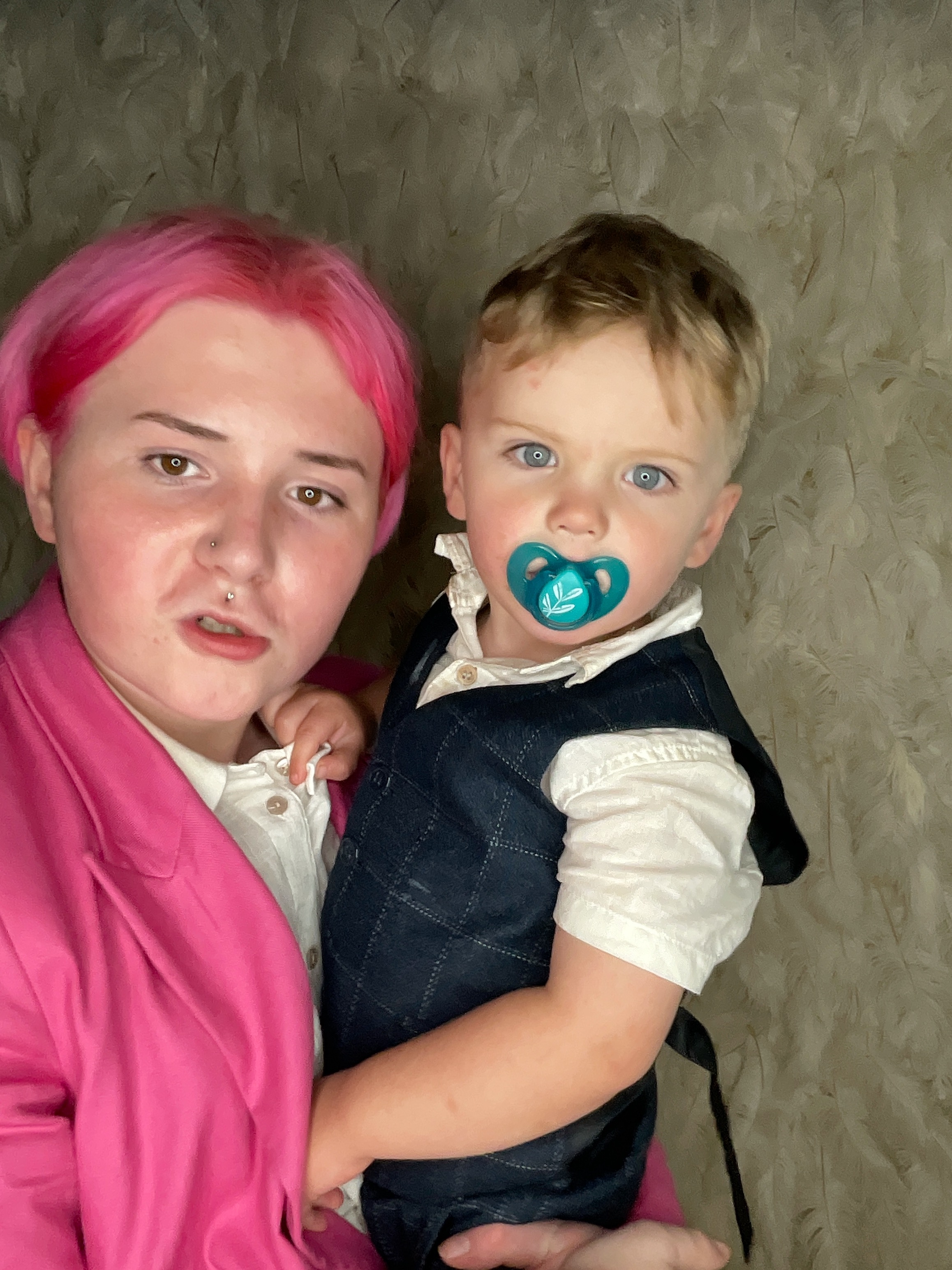 Stevie & Dale's photo booth images  | View more photos from the event at gallery.magicimages.uk/u/MagicImages/Stevie-Dales-photo-booth-images