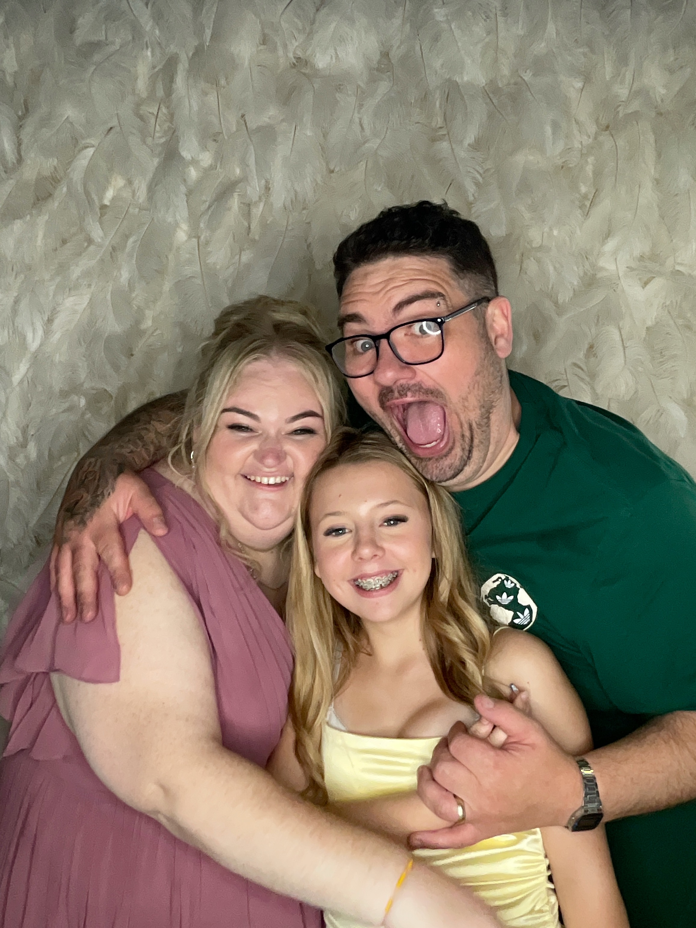 Stevie & Dale's photo booth images  | View more photos from the event at gallery.magicimages.uk/u/MagicImages/Stevie-Dales-photo-booth-images