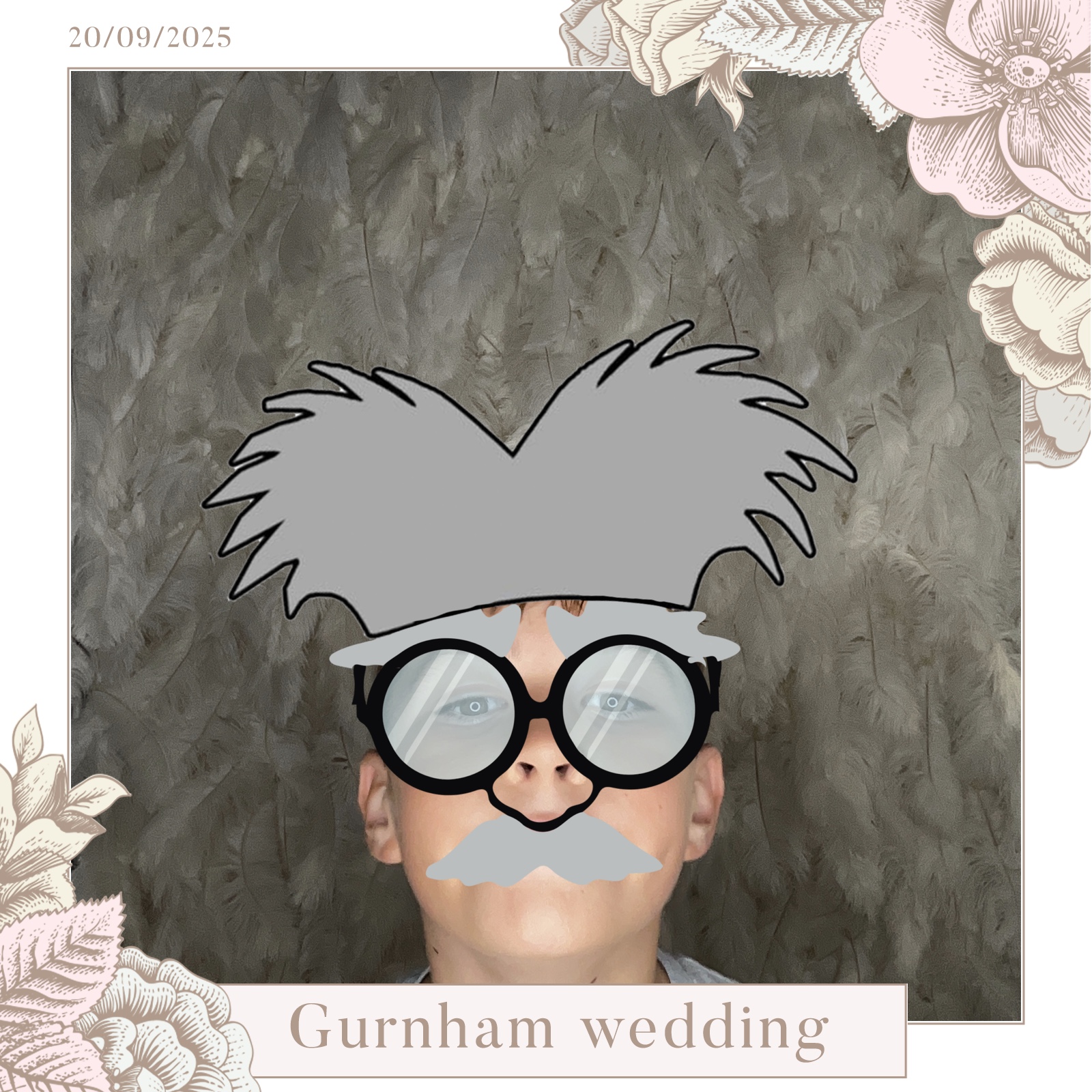 Stevie & Dale's photo booth images  | View more photos from the event at gallery.magicimages.uk/u/MagicImages/Stevie-Dales-photo-booth-images