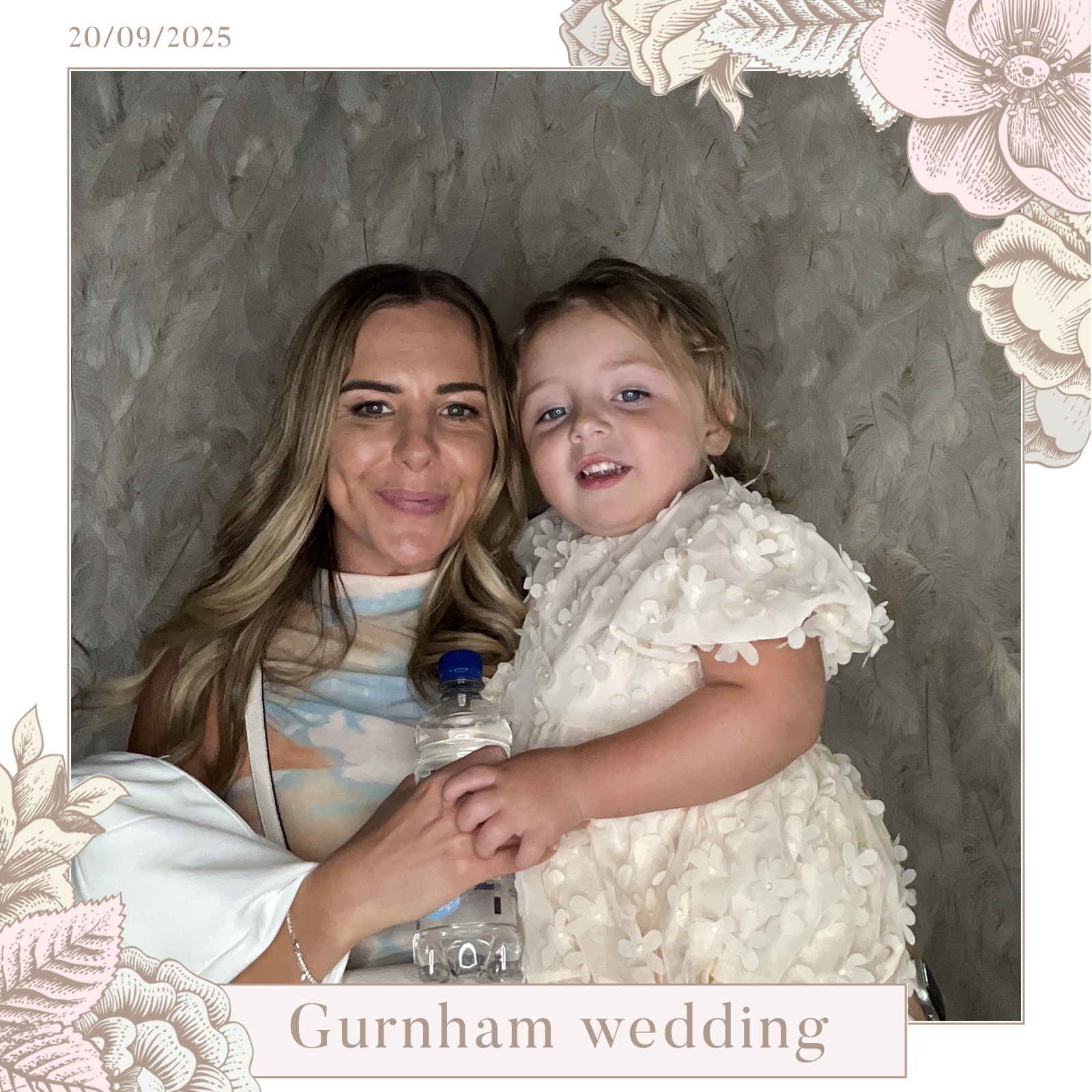 Stevie & Dale's photo booth images  | View more photos from the event at gallery.magicimages.uk/u/MagicImages/Stevie-Dales-photo-booth-images