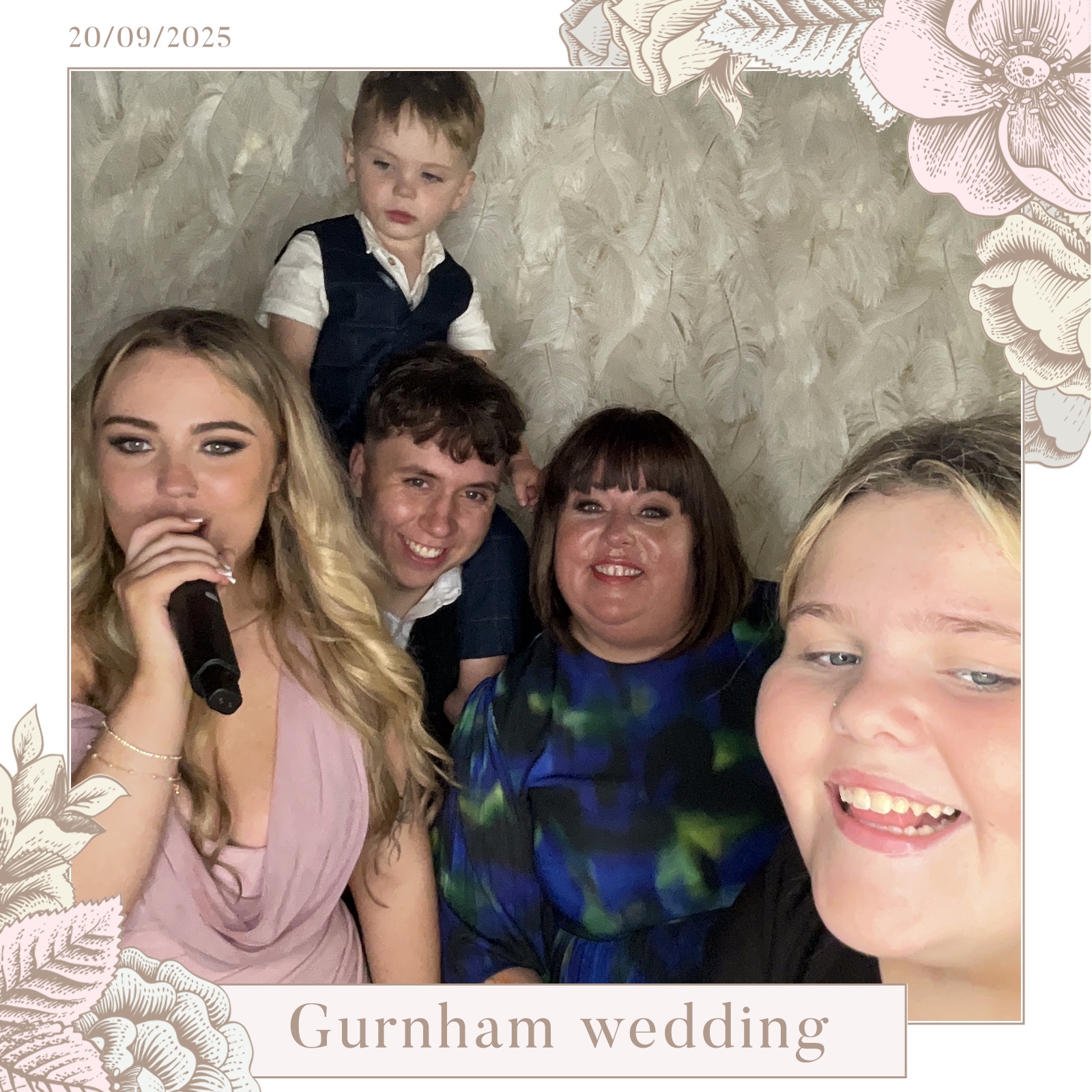 Stevie & Dale's photo booth images  | View more photos from the event at gallery.magicimages.uk/u/MagicImages/Stevie-Dales-photo-booth-images