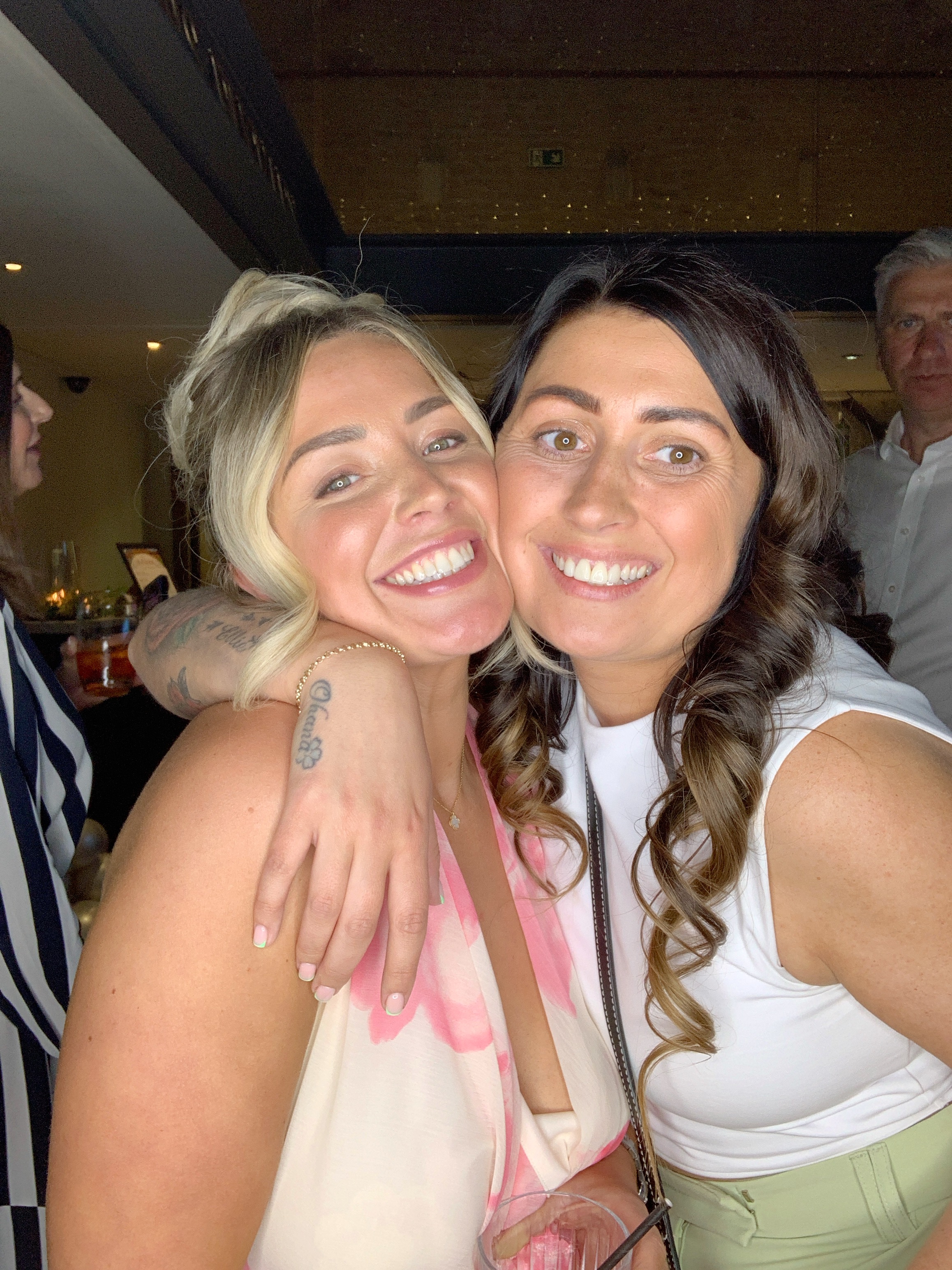 The Buckley's  | View more photos from the event at gallery.magicimages.uk/u/MagicImages/The-Buckleys