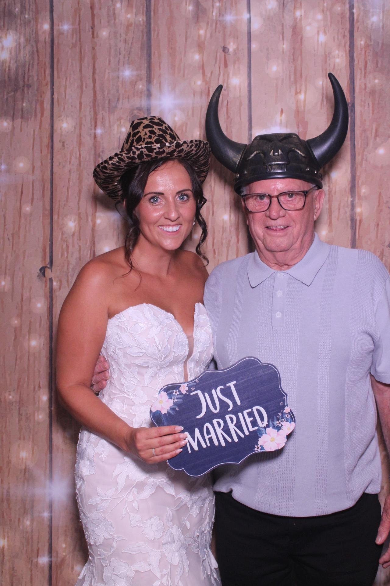 The Robinsons | View more photos from the event at gallery.magicimages.uk/u/MagicImages/The-Robinsons