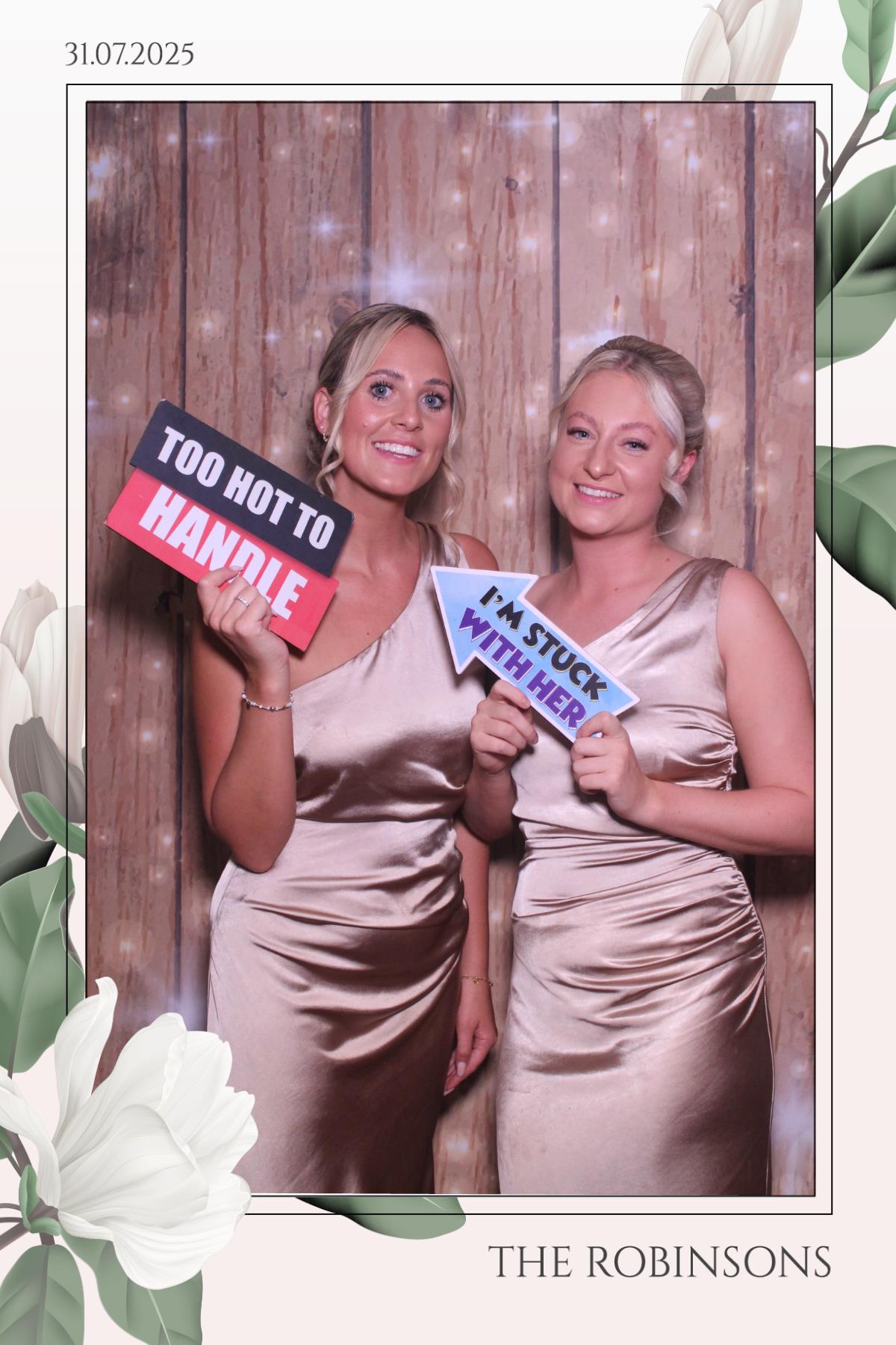 The Robinsons | View more photos from the event at gallery.magicimages.uk/u/MagicImages/The-Robinsons