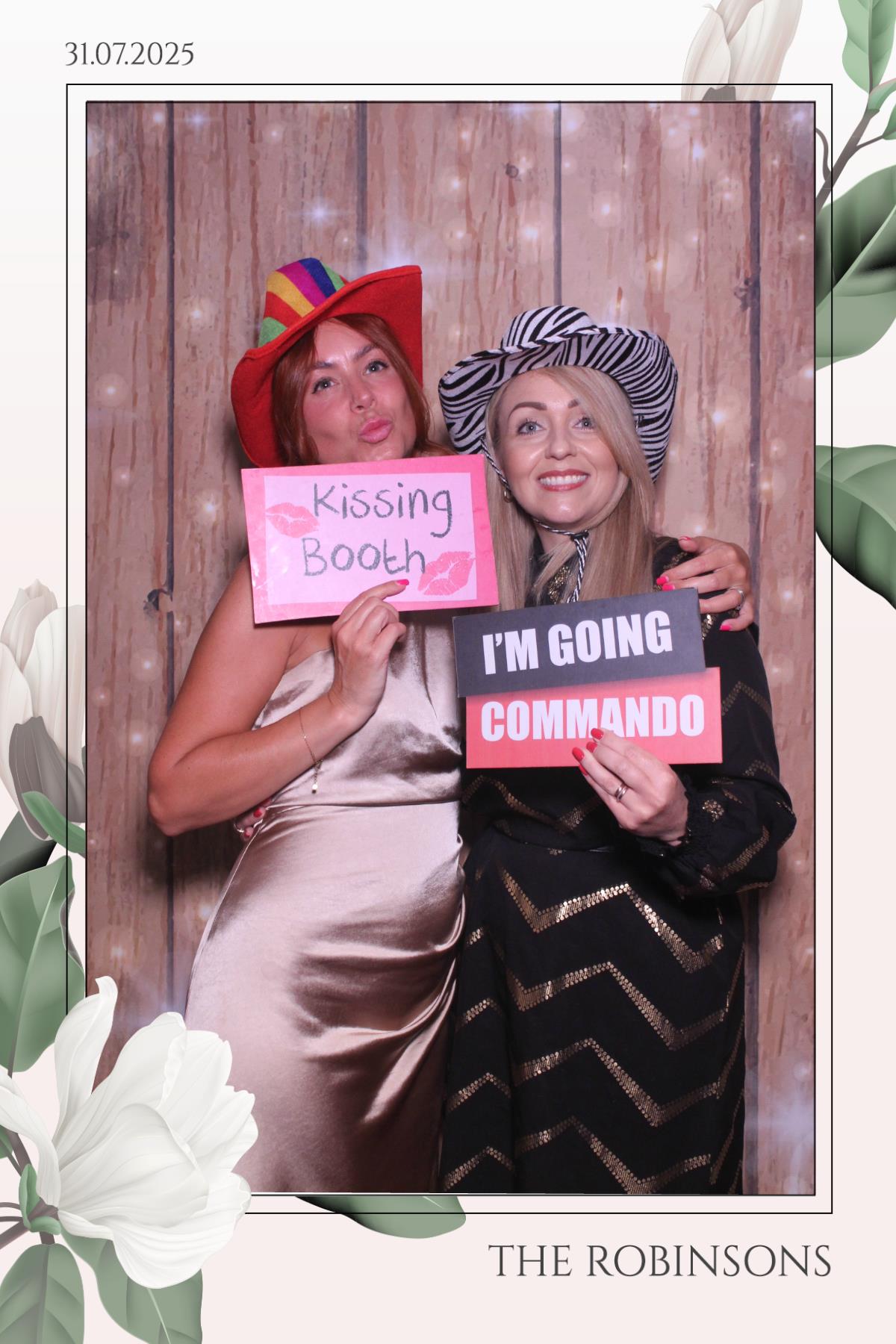 The Robinsons | View more photos from the event at gallery.magicimages.uk/u/MagicImages/The-Robinsons