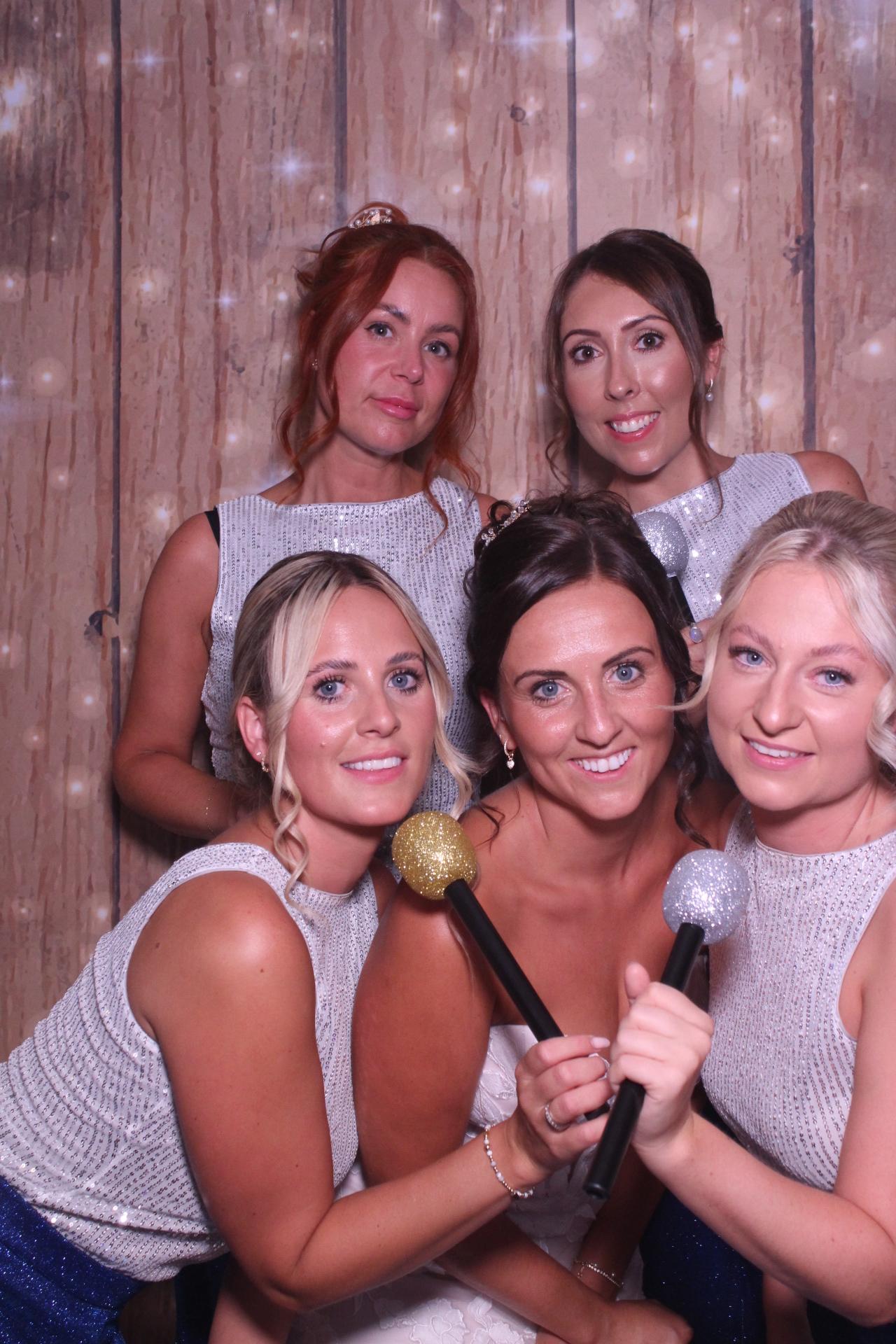 The Robinsons | View more photos from the event at gallery.magicimages.uk/u/MagicImages/The-Robinsons