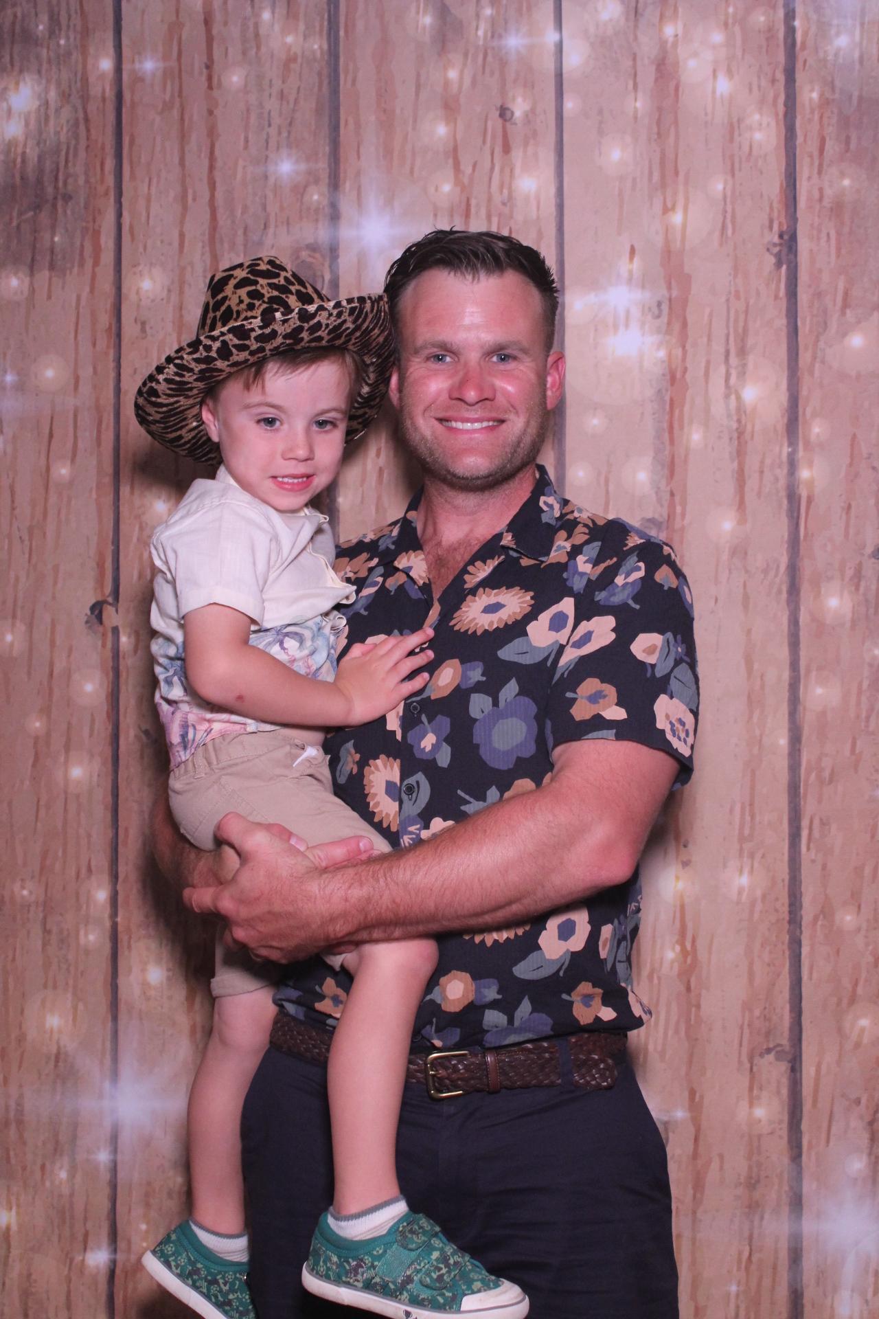 The Robinsons | View more photos from the event at gallery.magicimages.uk/u/MagicImages/The-Robinsons