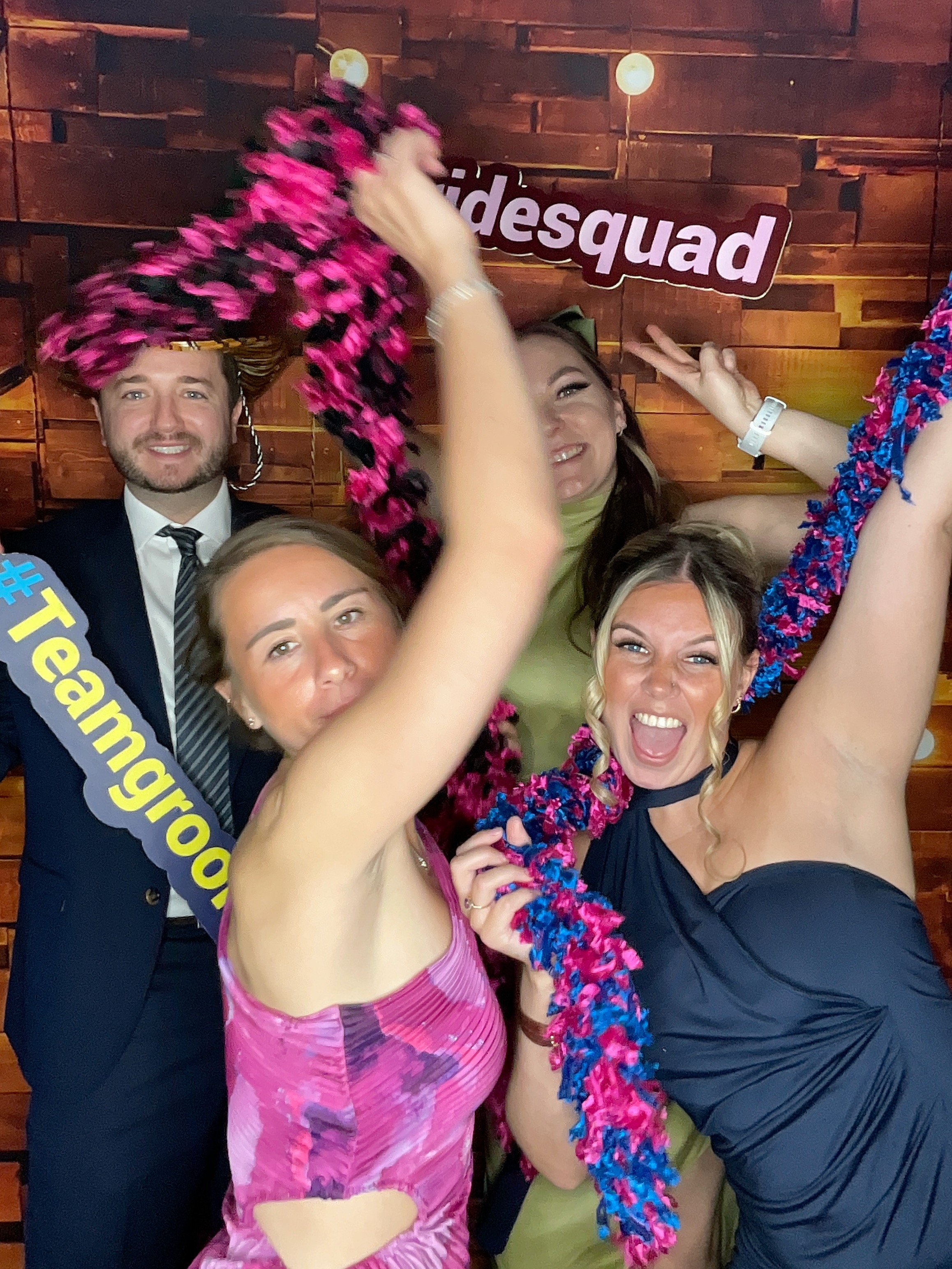 Thomas & Poppy  | View more photos from the event at gallery.magicimages.uk/u/MagicImages/Thomas-Poppy