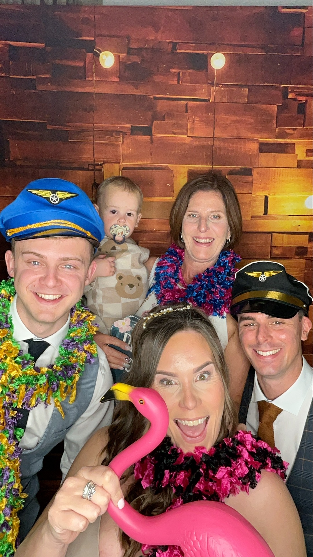 Thomas & Poppy  | View more photos from the event at gallery.magicimages.uk/u/MagicImages/Thomas-Poppy