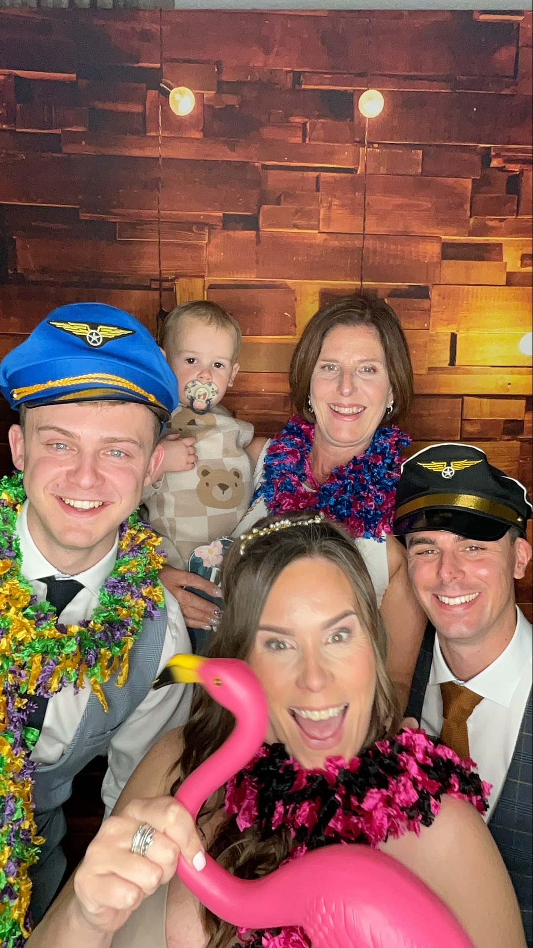 Thomas & Poppy  | View more photos from the event at gallery.magicimages.uk/u/MagicImages/Thomas-Poppy