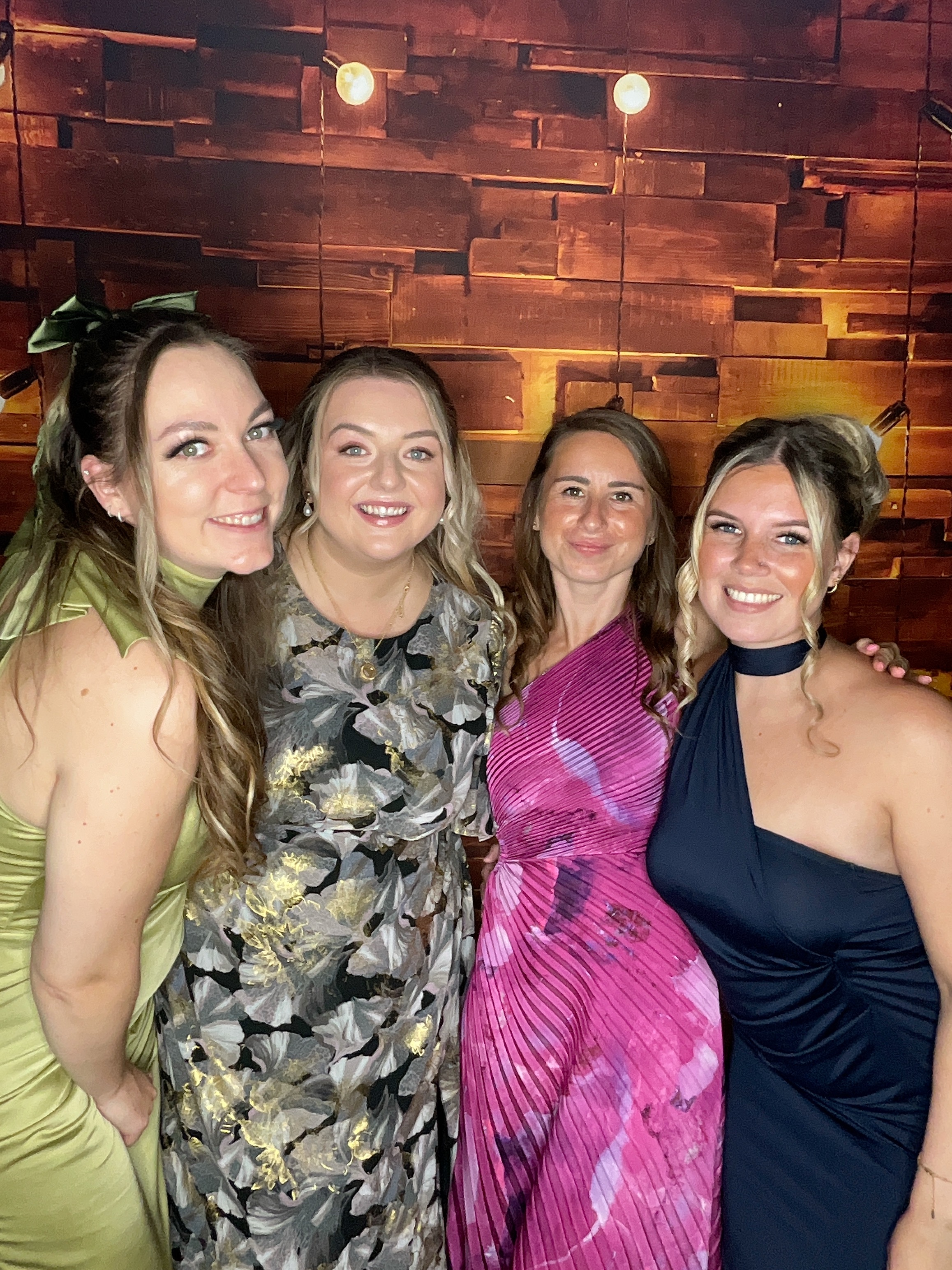 Thomas & Poppy  | View more photos from the event at gallery.magicimages.uk/u/MagicImages/Thomas-Poppy