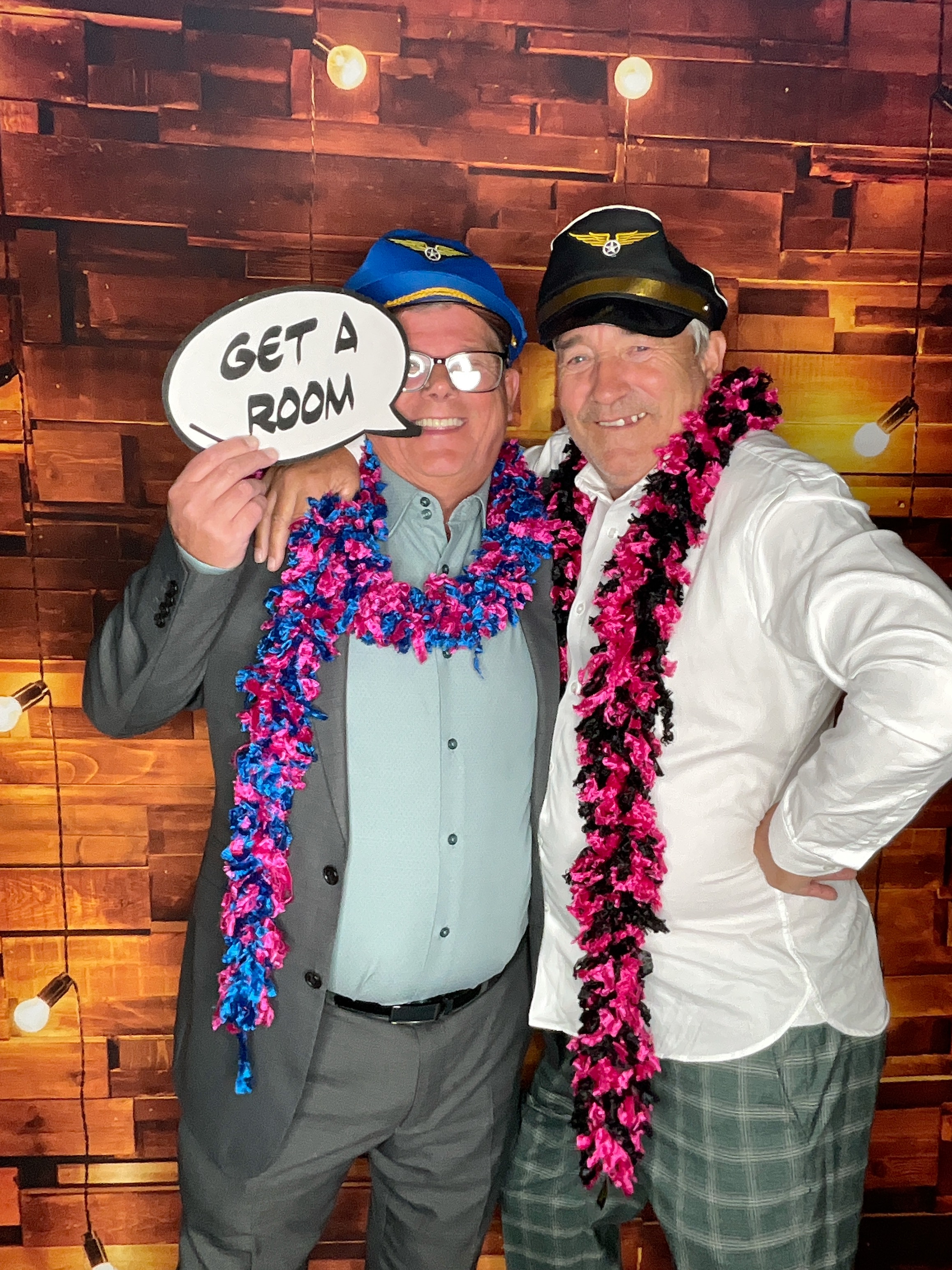 Thomas & Poppy  | View more photos from the event at gallery.magicimages.uk/u/MagicImages/Thomas-Poppy