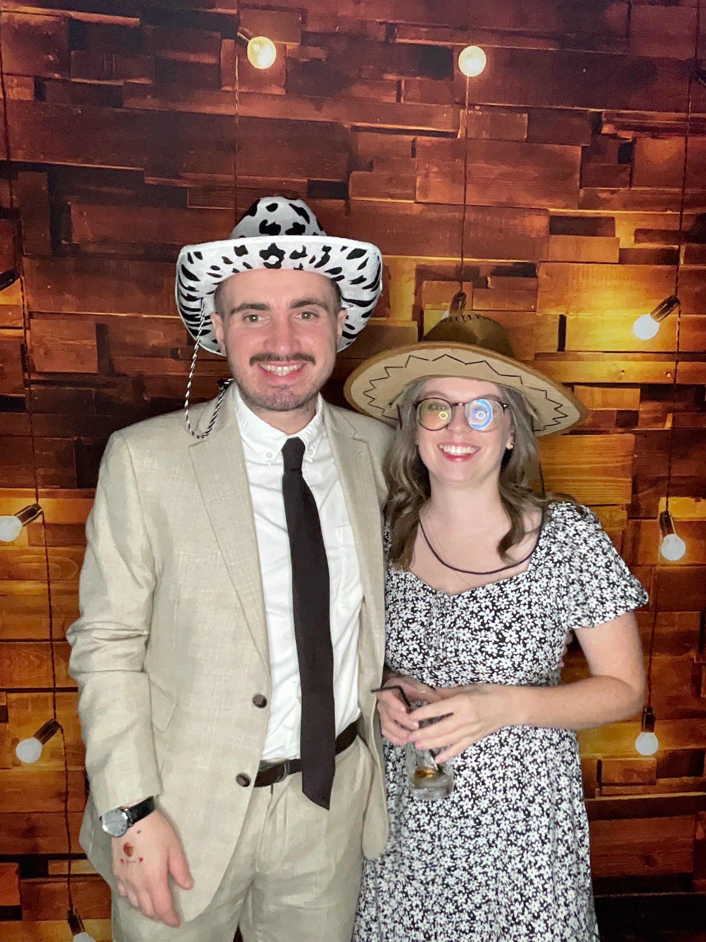 Thomas & Poppy  | View more photos from the event at gallery.magicimages.uk/u/MagicImages/Thomas-Poppy