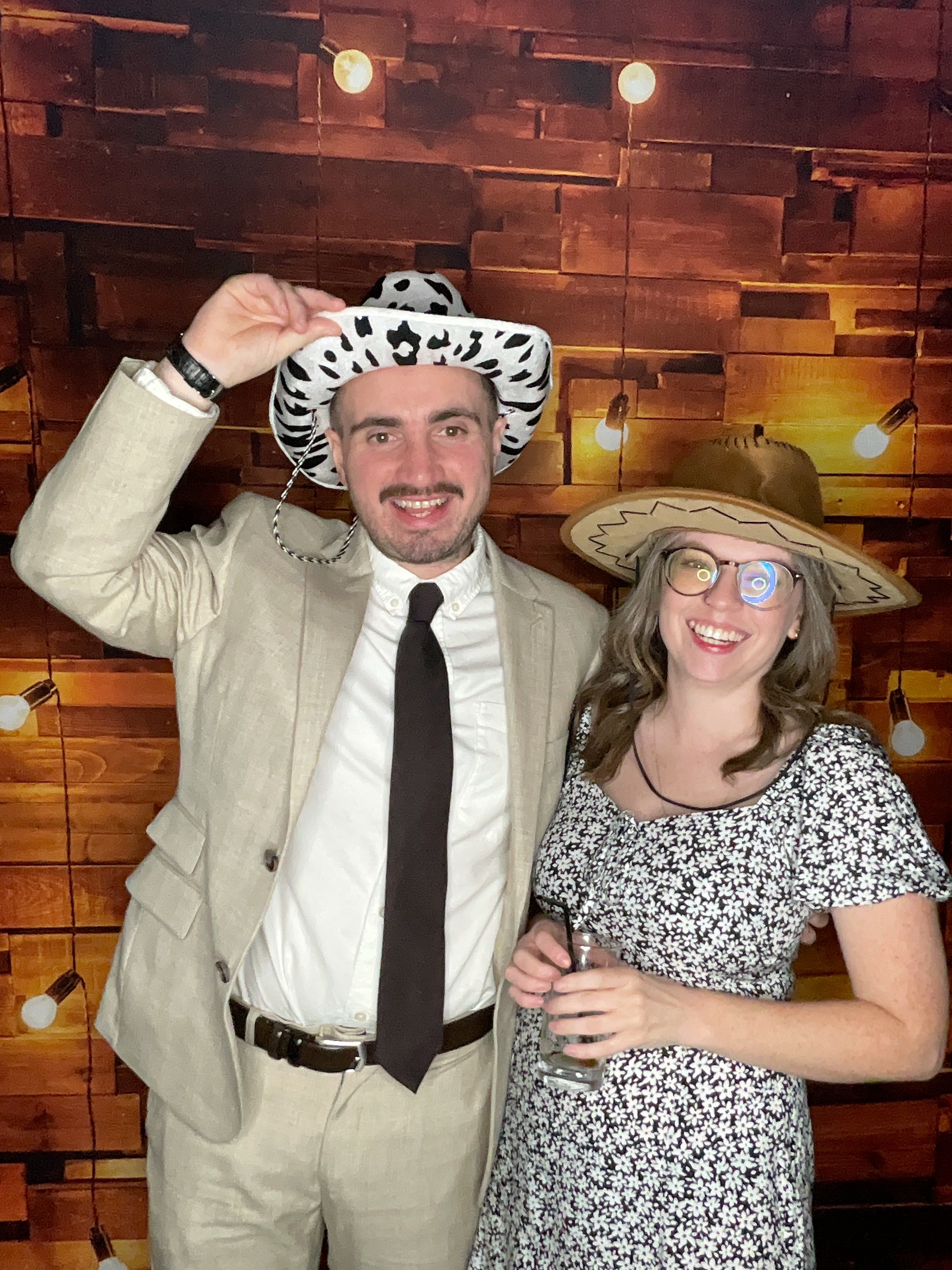 Thomas & Poppy  | View more photos from the event at gallery.magicimages.uk/u/MagicImages/Thomas-Poppy