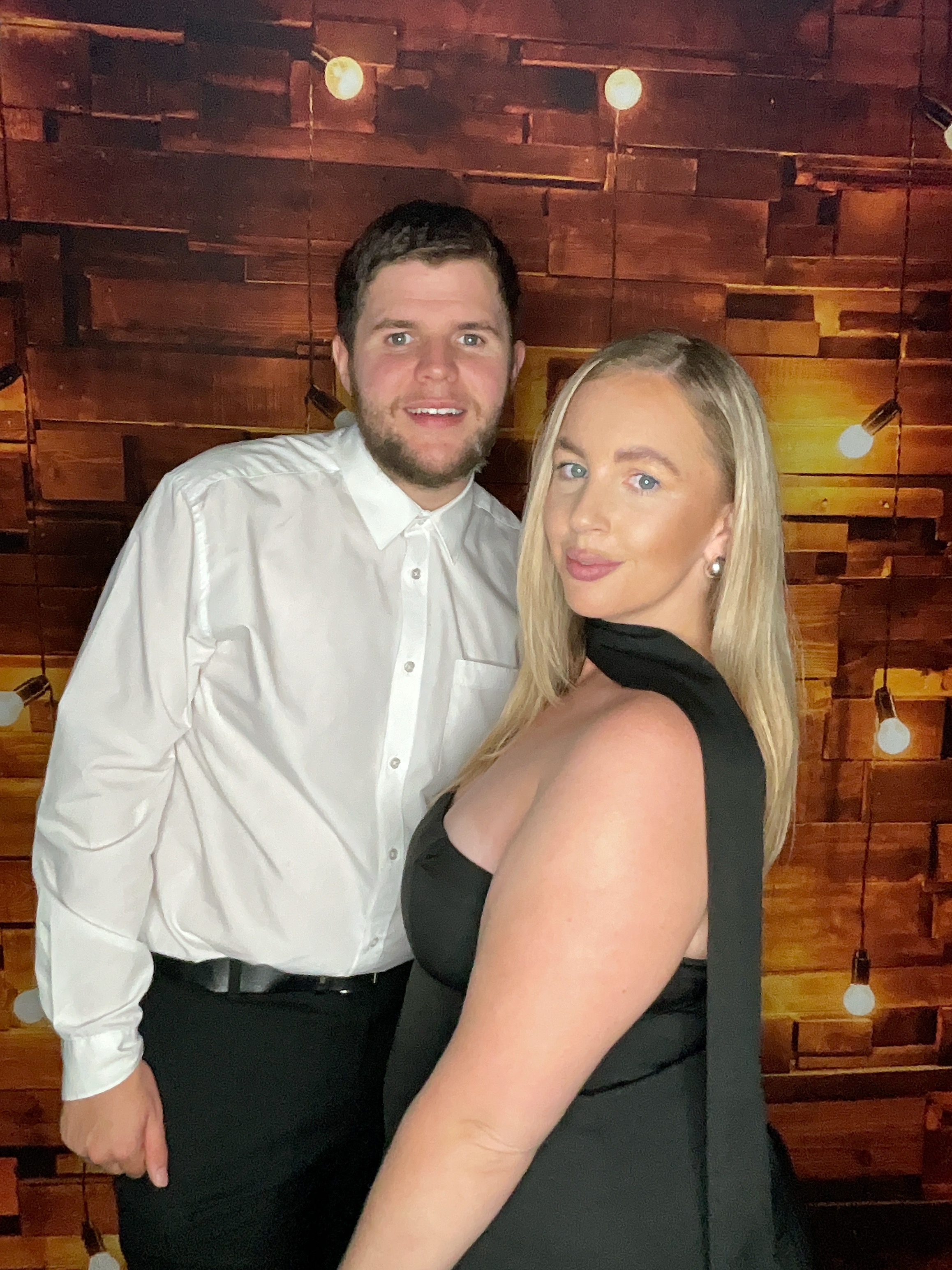 Thomas & Poppy  | View more photos from the event at gallery.magicimages.uk/u/MagicImages/Thomas-Poppy