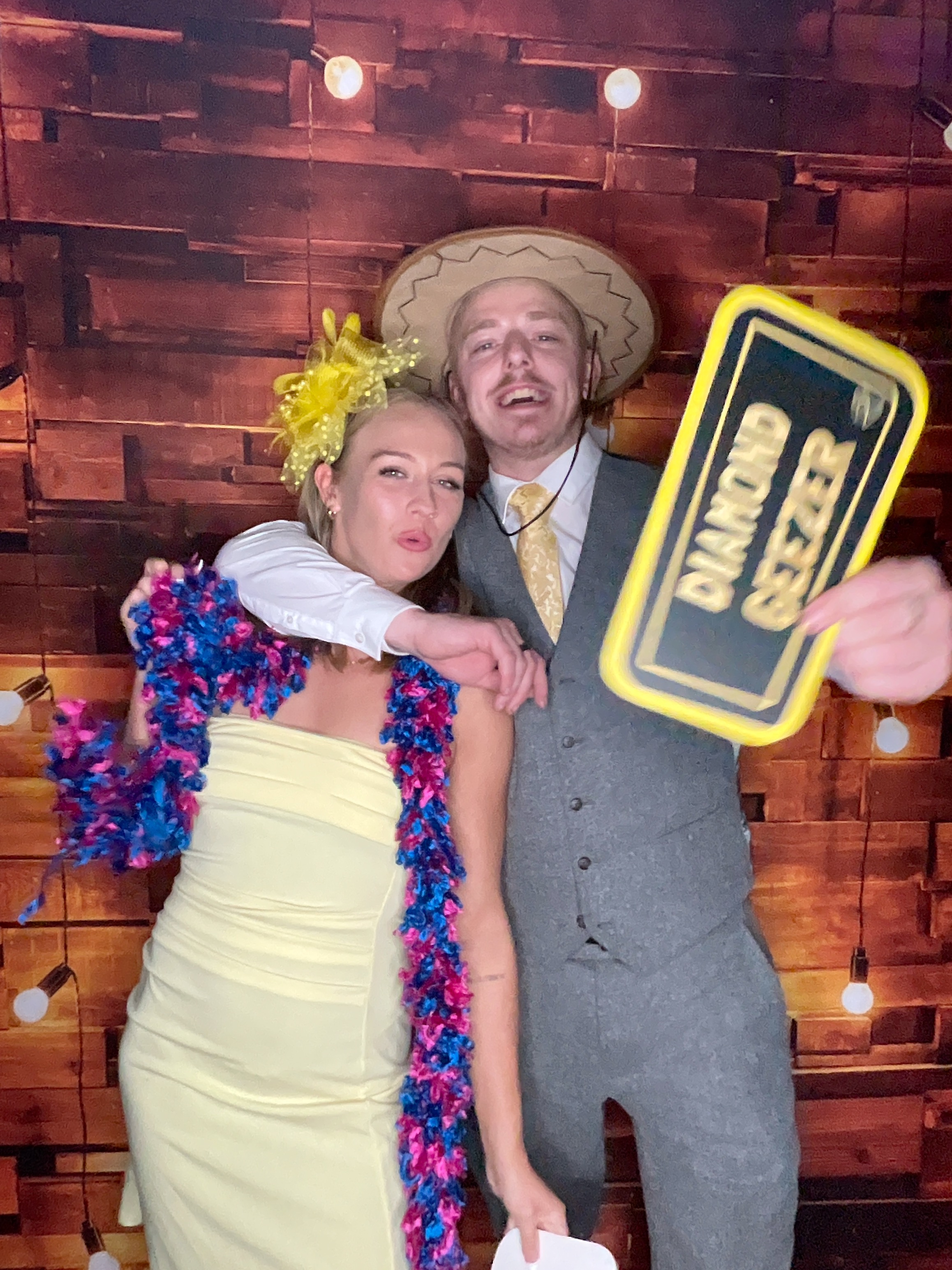 Thomas & Poppy  | View more photos from the event at gallery.magicimages.uk/u/MagicImages/Thomas-Poppy