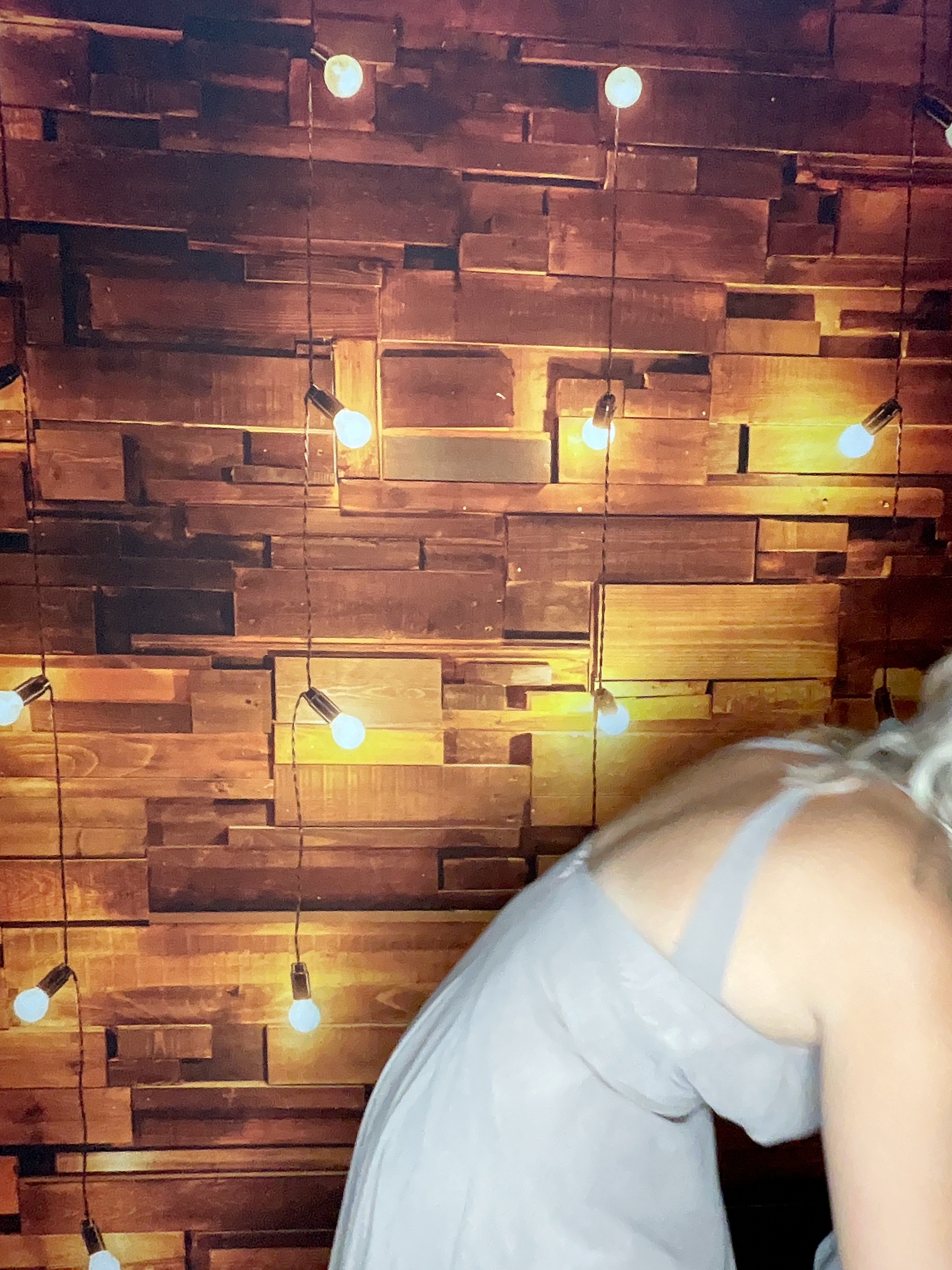 Thomas & Poppy  | View more photos from the event at gallery.magicimages.uk/u/MagicImages/Thomas-Poppy