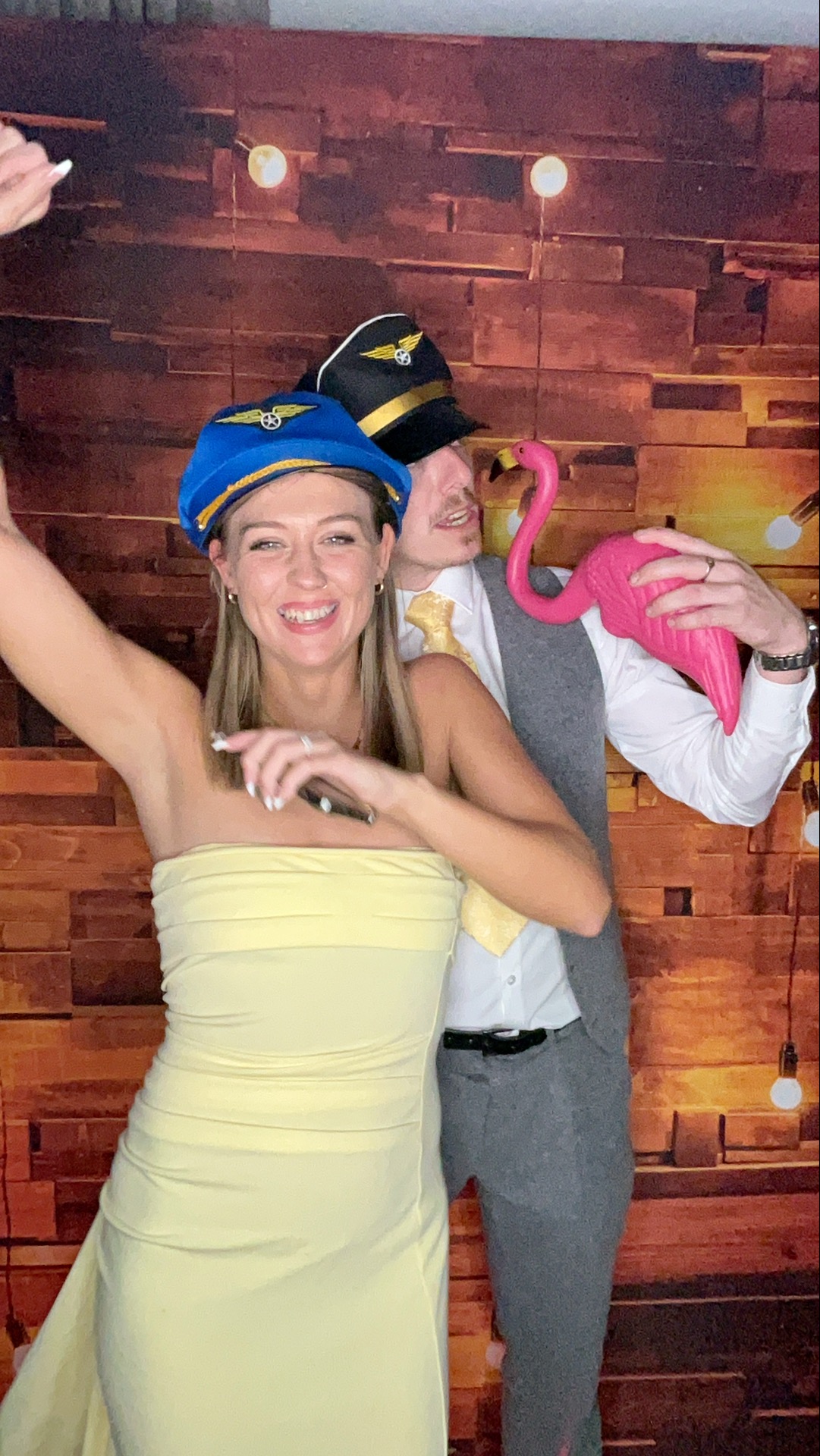 Thomas & Poppy  | View more photos from the event at gallery.magicimages.uk/u/MagicImages/Thomas-Poppy