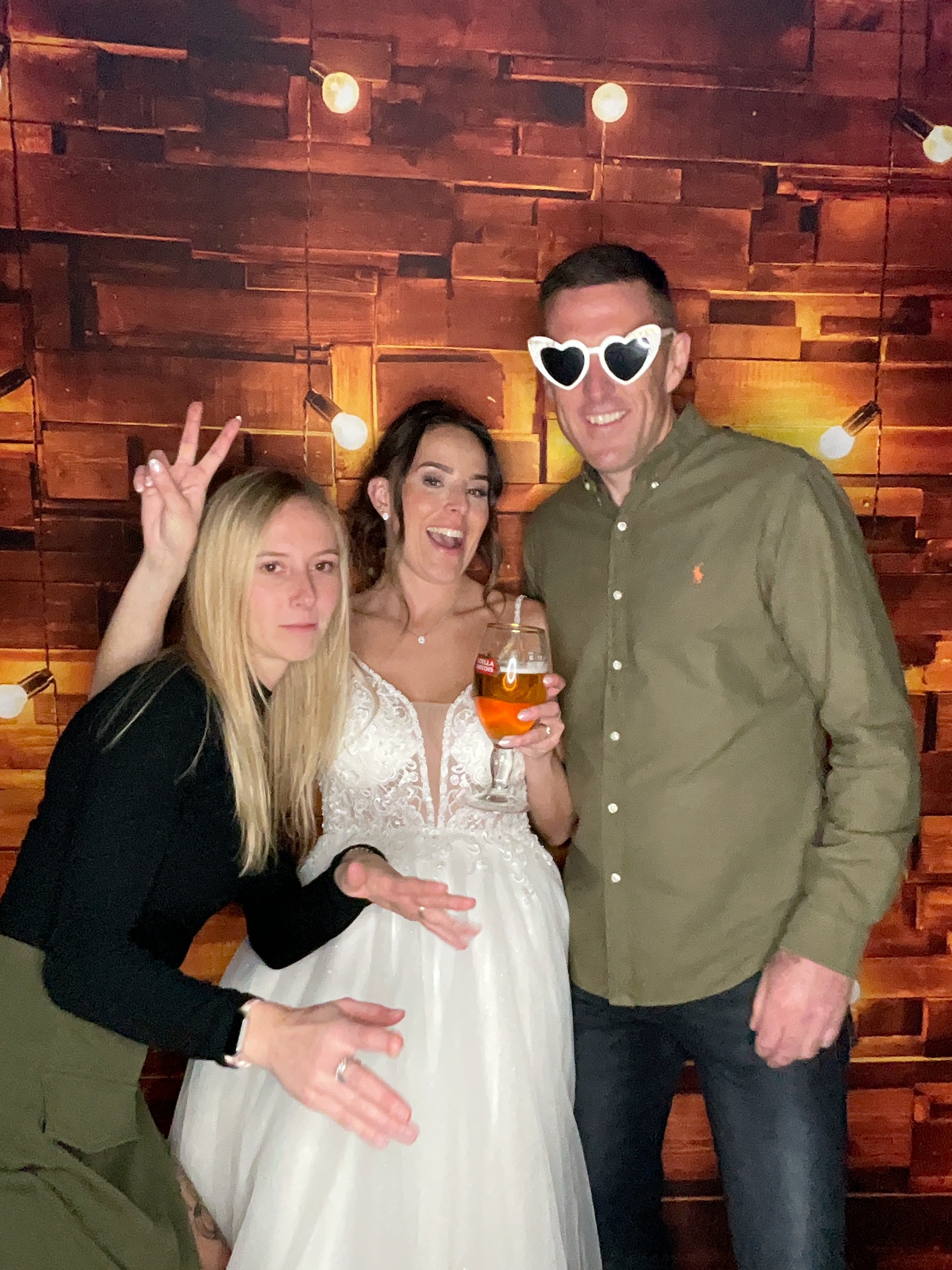 Thomas & Poppy  | View more photos from the event at gallery.magicimages.uk/u/MagicImages/Thomas-Poppy