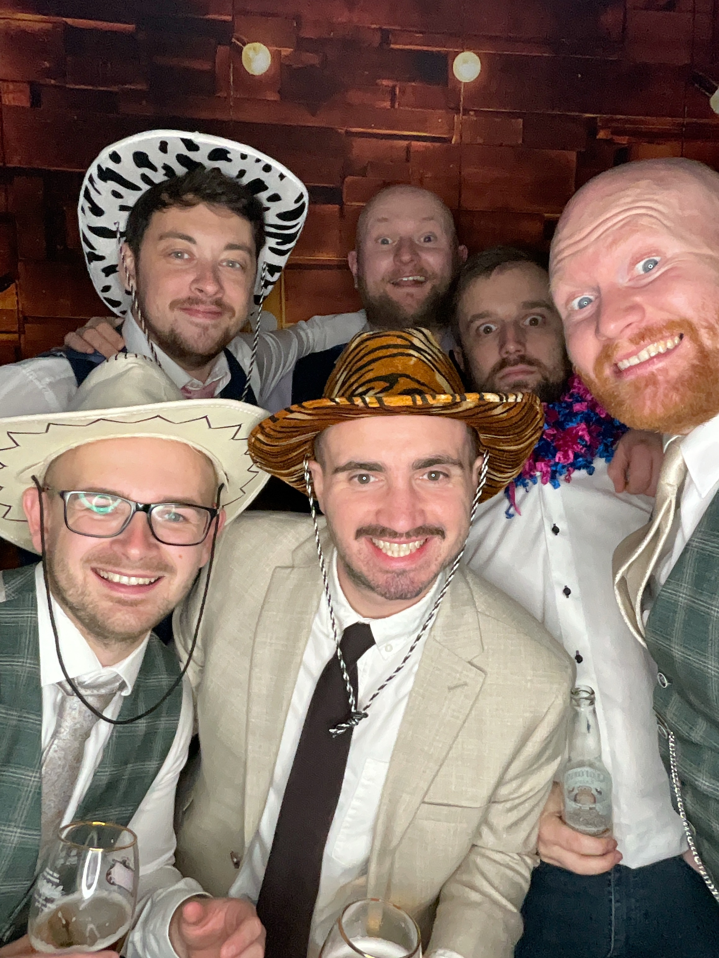 Thomas & Poppy  | View more photos from the event at gallery.magicimages.uk/u/MagicImages/Thomas-Poppy