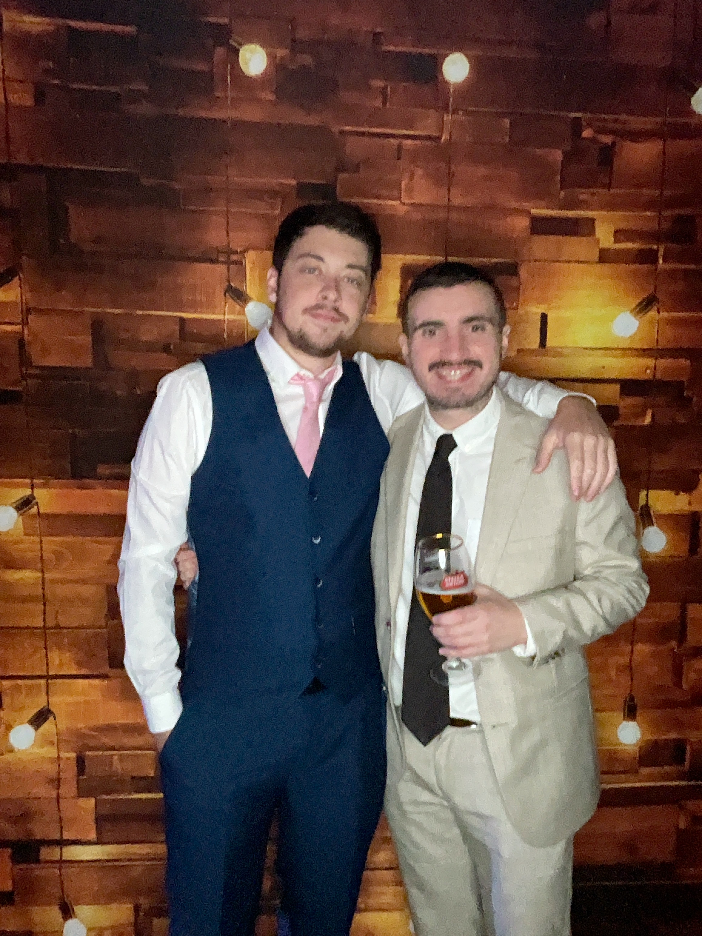 Thomas & Poppy  | View more photos from the event at gallery.magicimages.uk/u/MagicImages/Thomas-Poppy