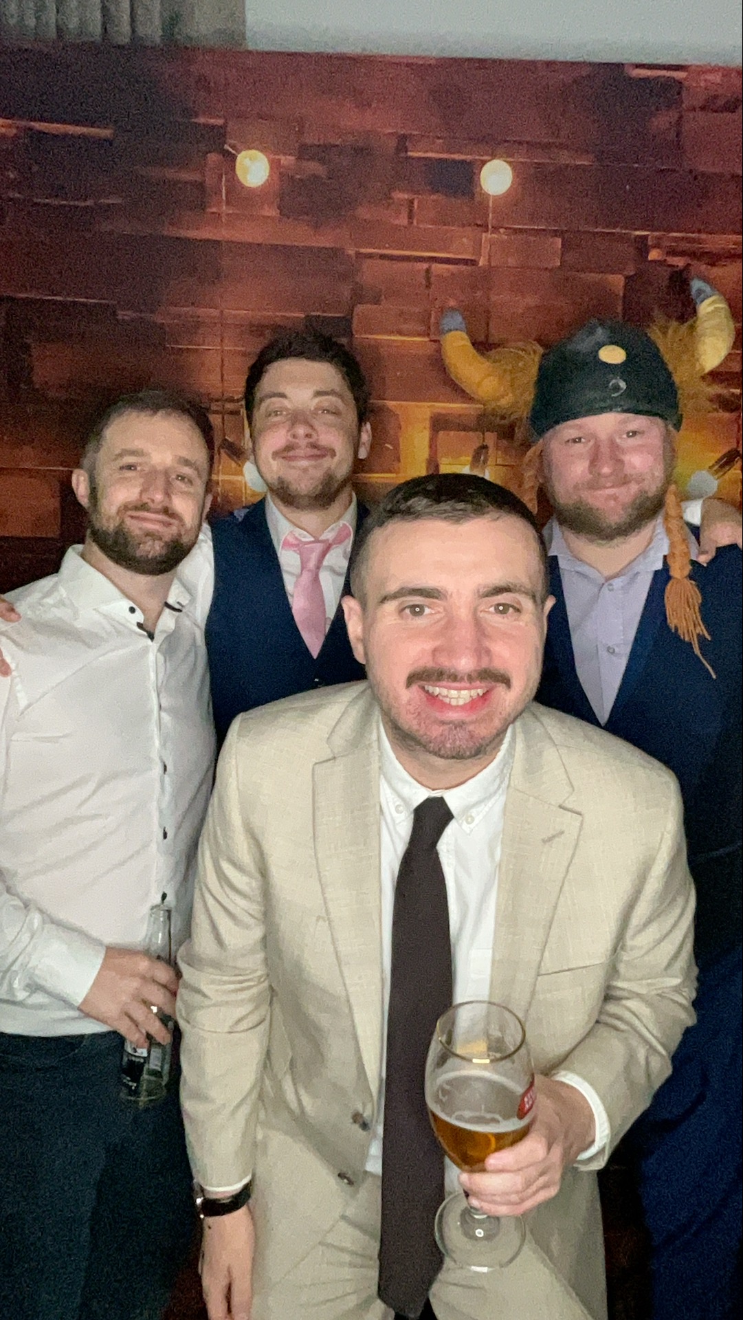 Thomas & Poppy  | View more photos from the event at gallery.magicimages.uk/u/MagicImages/Thomas-Poppy