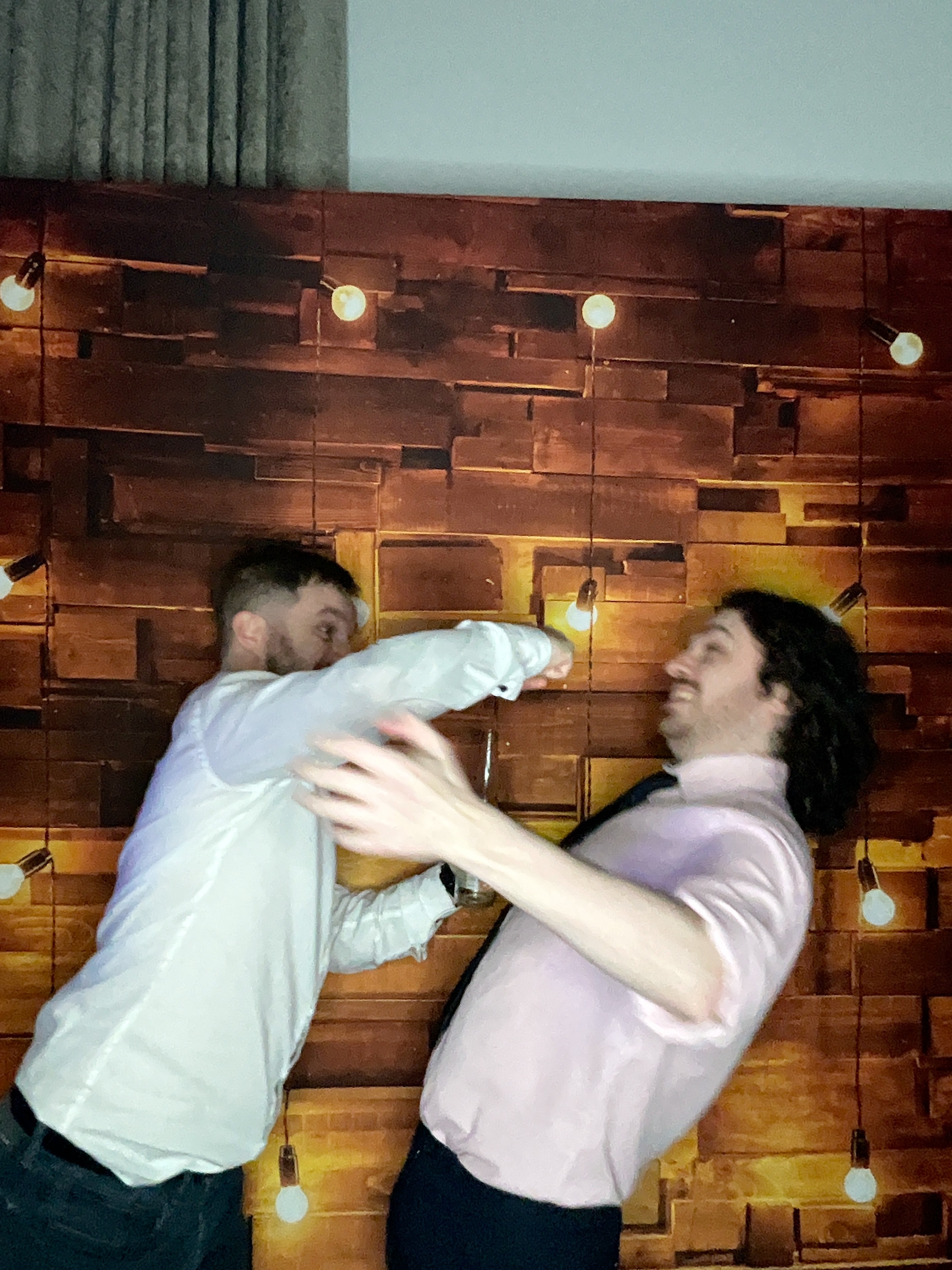 Thomas & Poppy  | View more photos from the event at gallery.magicimages.uk/u/MagicImages/Thomas-Poppy