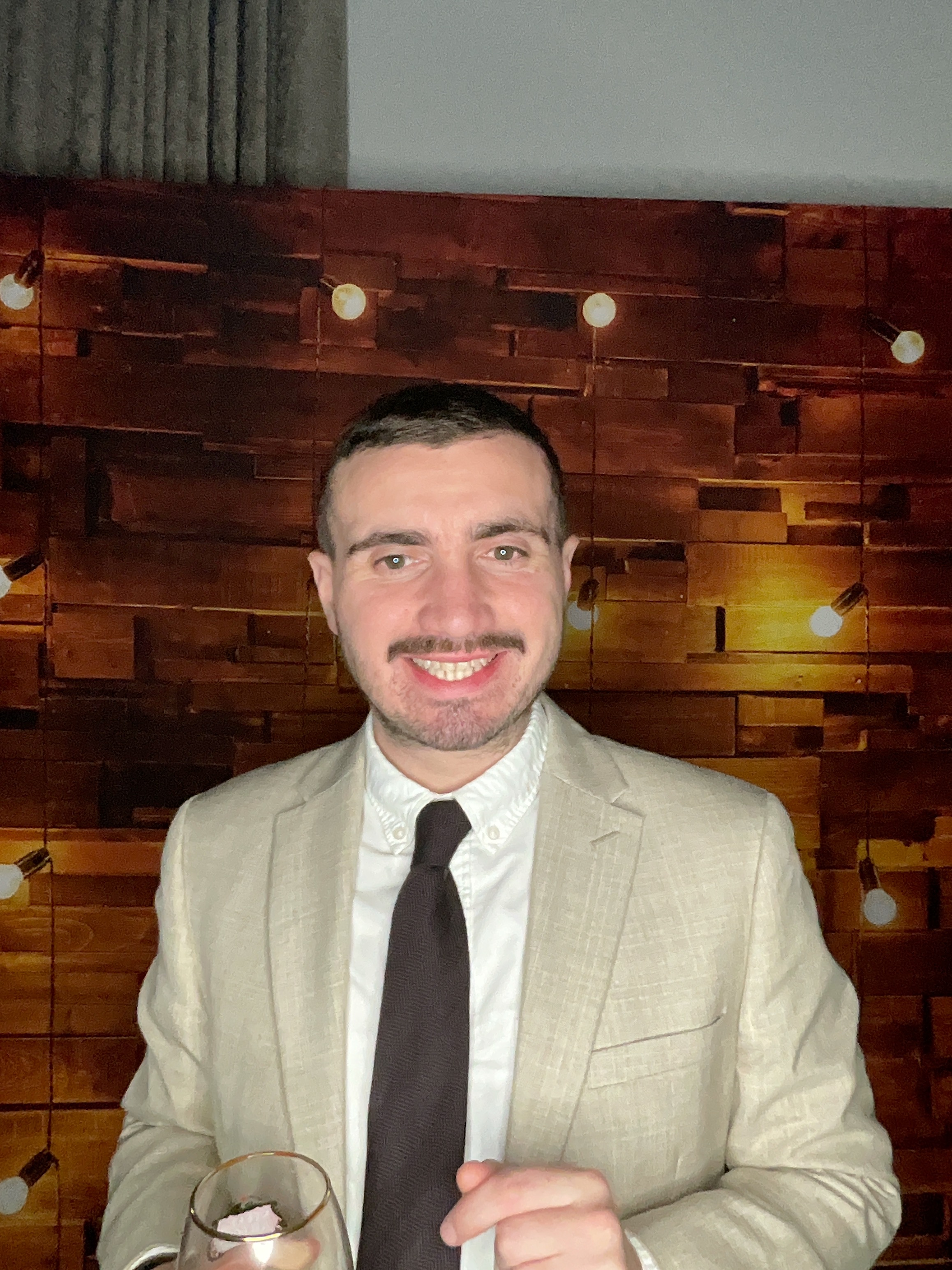 Thomas & Poppy  | View more photos from the event at gallery.magicimages.uk/u/MagicImages/Thomas-Poppy