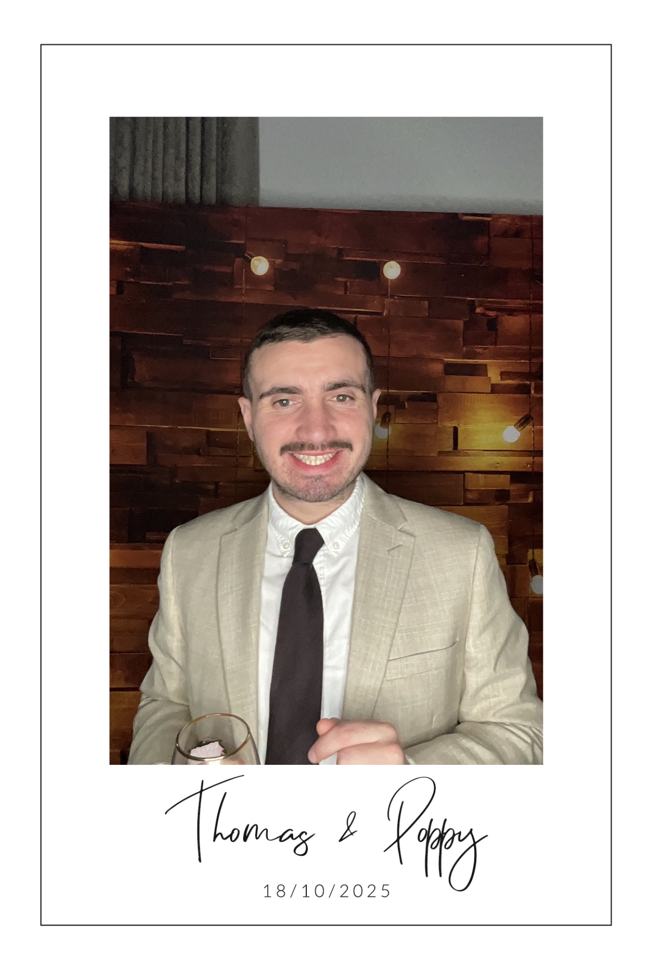 Thomas & Poppy  | View more photos from the event at gallery.magicimages.uk/u/MagicImages/Thomas-Poppy