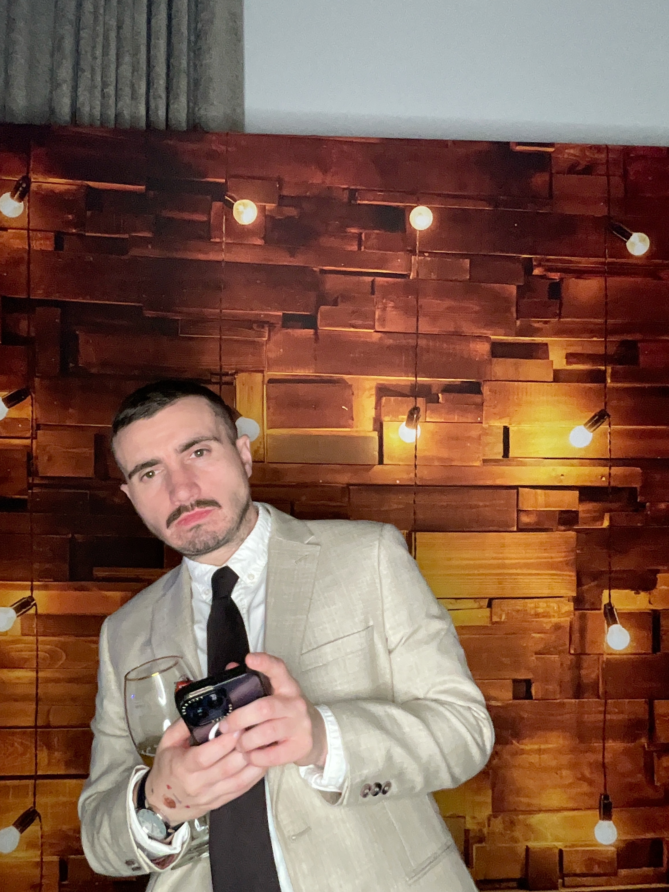 Thomas & Poppy  | View more photos from the event at gallery.magicimages.uk/u/MagicImages/Thomas-Poppy