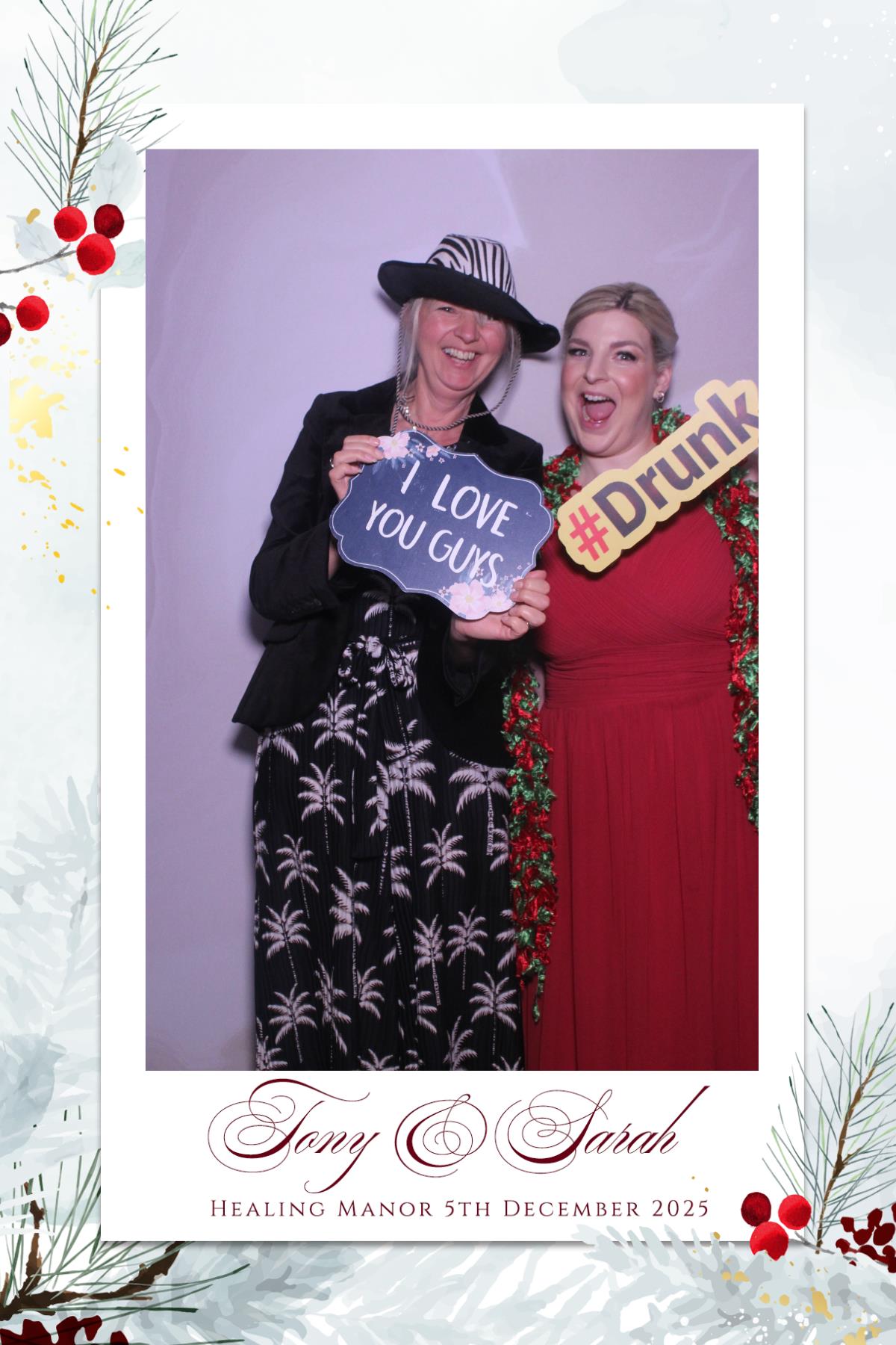 Tony & Sarah | View more photos from the event at gallery.magicimages.uk/u/MagicImages/Tony-Sarah