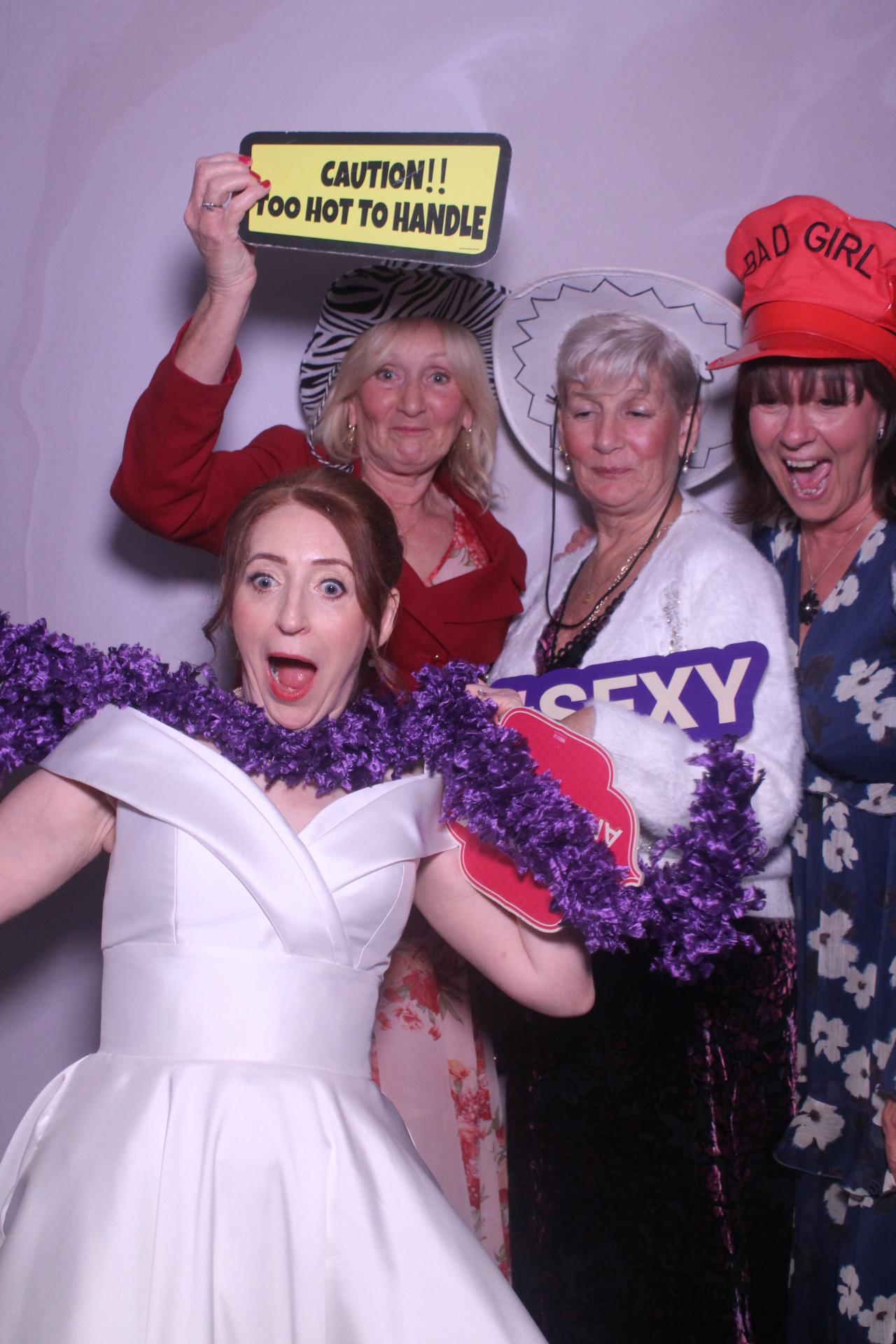 Tony & Sarah | View more photos from the event at gallery.magicimages.uk/u/MagicImages/Tony-Sarah