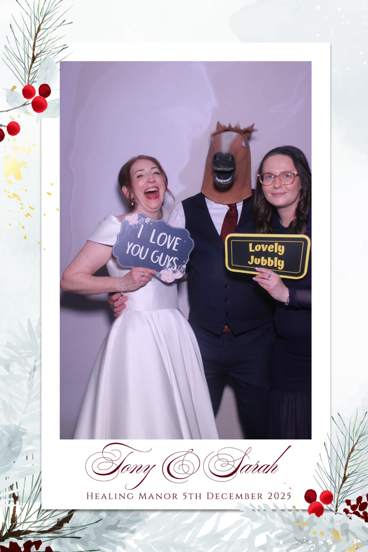 Tony & Sarah | View more photos from the event at gallery.magicimages.uk/u/MagicImages/Tony-Sarah