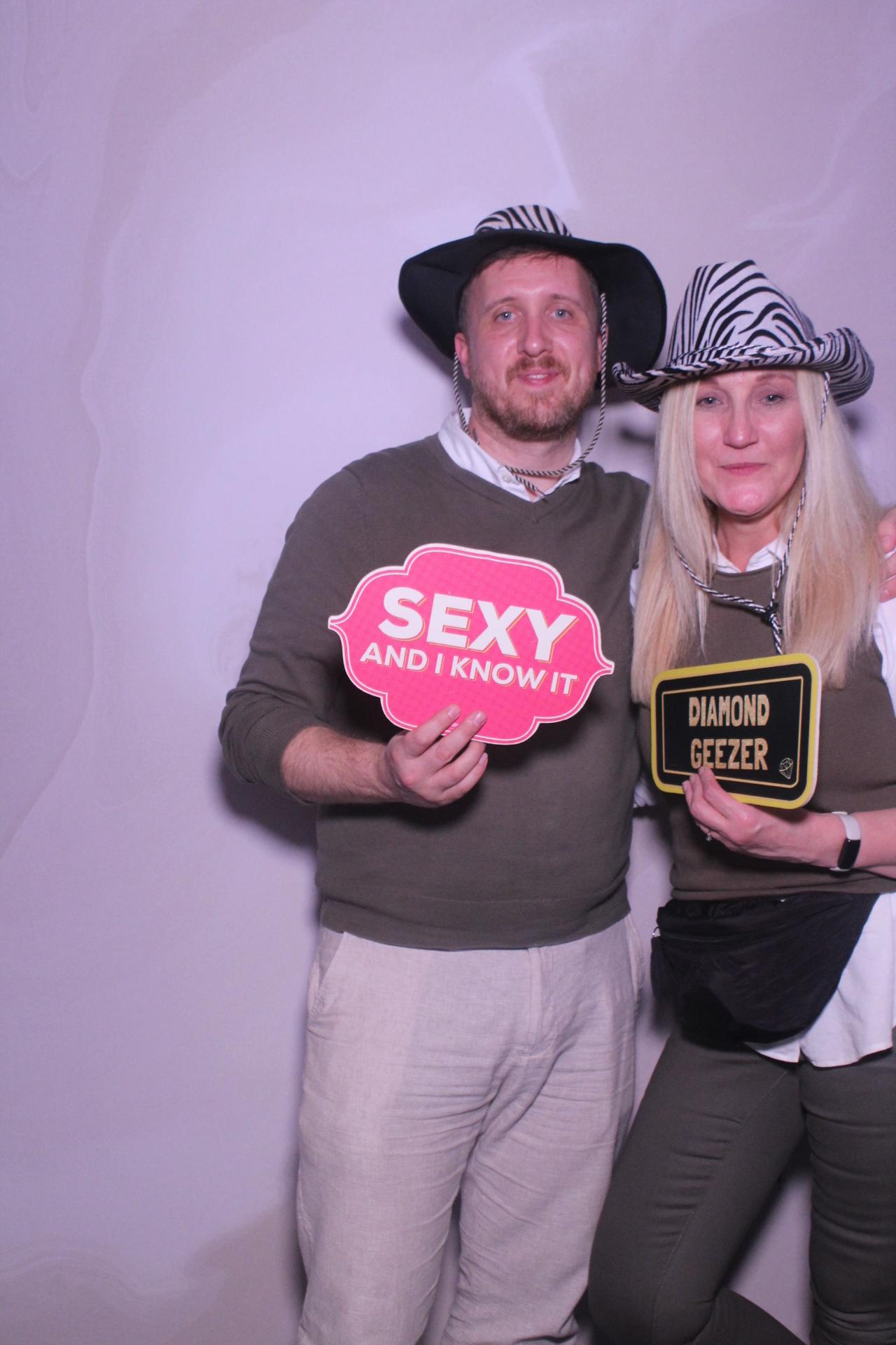 Tony & Sarah | View more photos from the event at gallery.magicimages.uk/u/MagicImages/Tony-Sarah