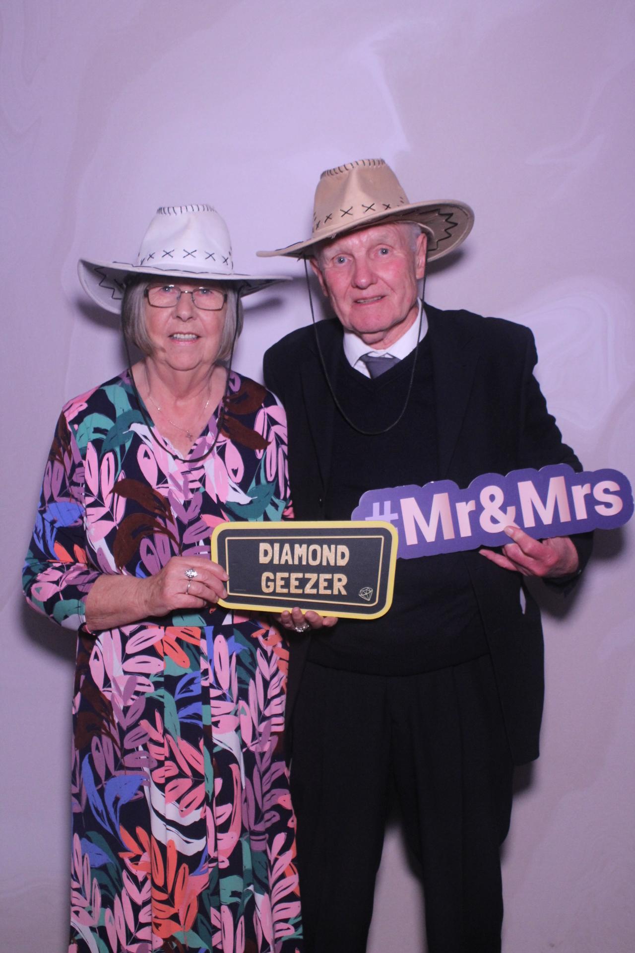 Tony & Sarah | View more photos from the event at gallery.magicimages.uk/u/MagicImages/Tony-Sarah