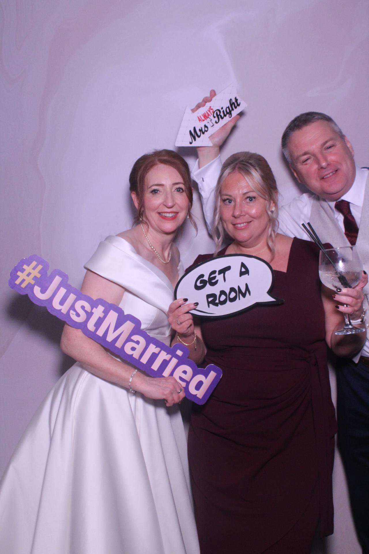 Tony & Sarah | View more photos from the event at gallery.magicimages.uk/u/MagicImages/Tony-Sarah