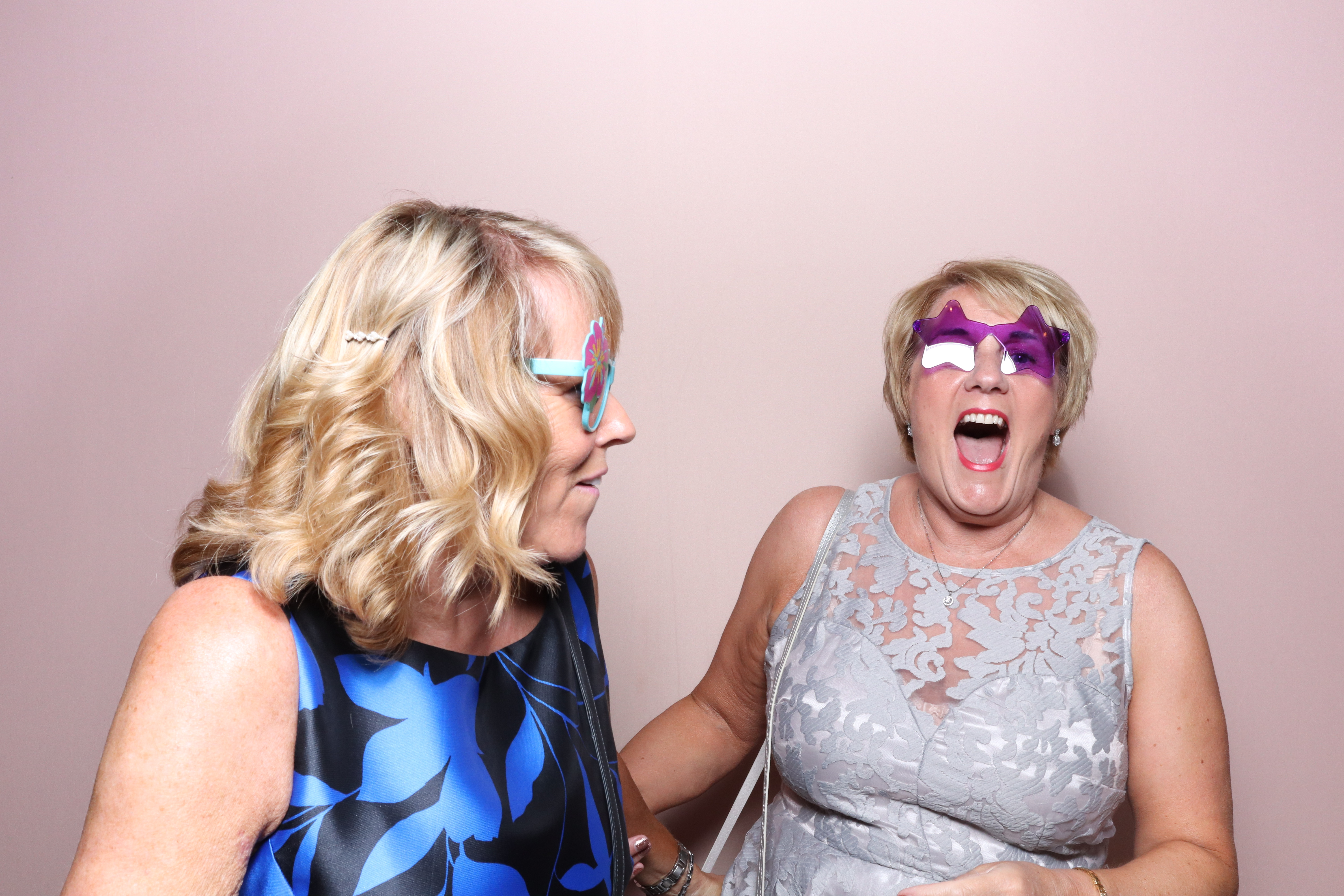 Tracy 60th Birthday  | View more photos from the event at gallery.magicimages.uk/u/MagicImages/Tracy-60th-Birthday