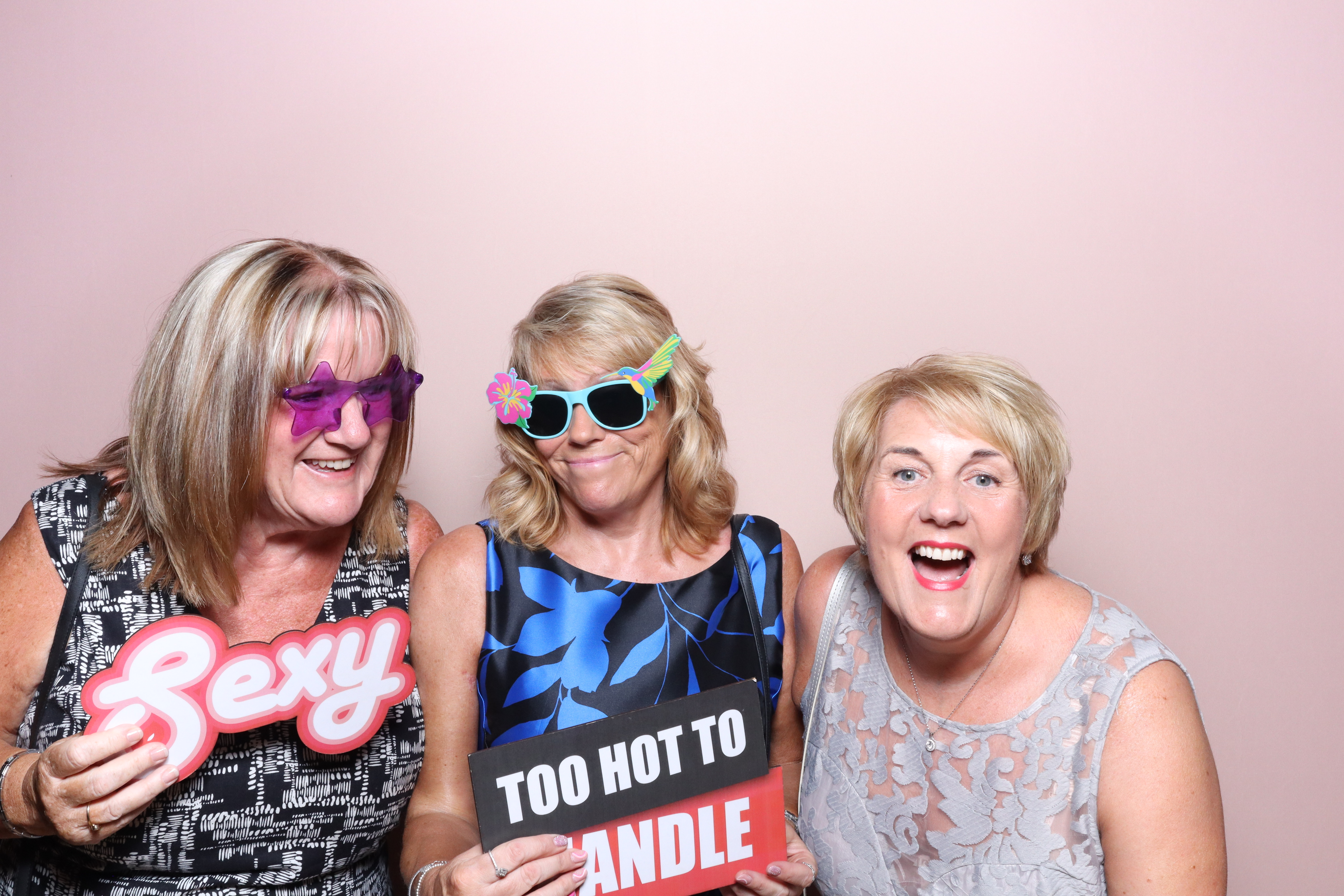 Tracy 60th Birthday  | View more photos from the event at gallery.magicimages.uk/u/MagicImages/Tracy-60th-Birthday