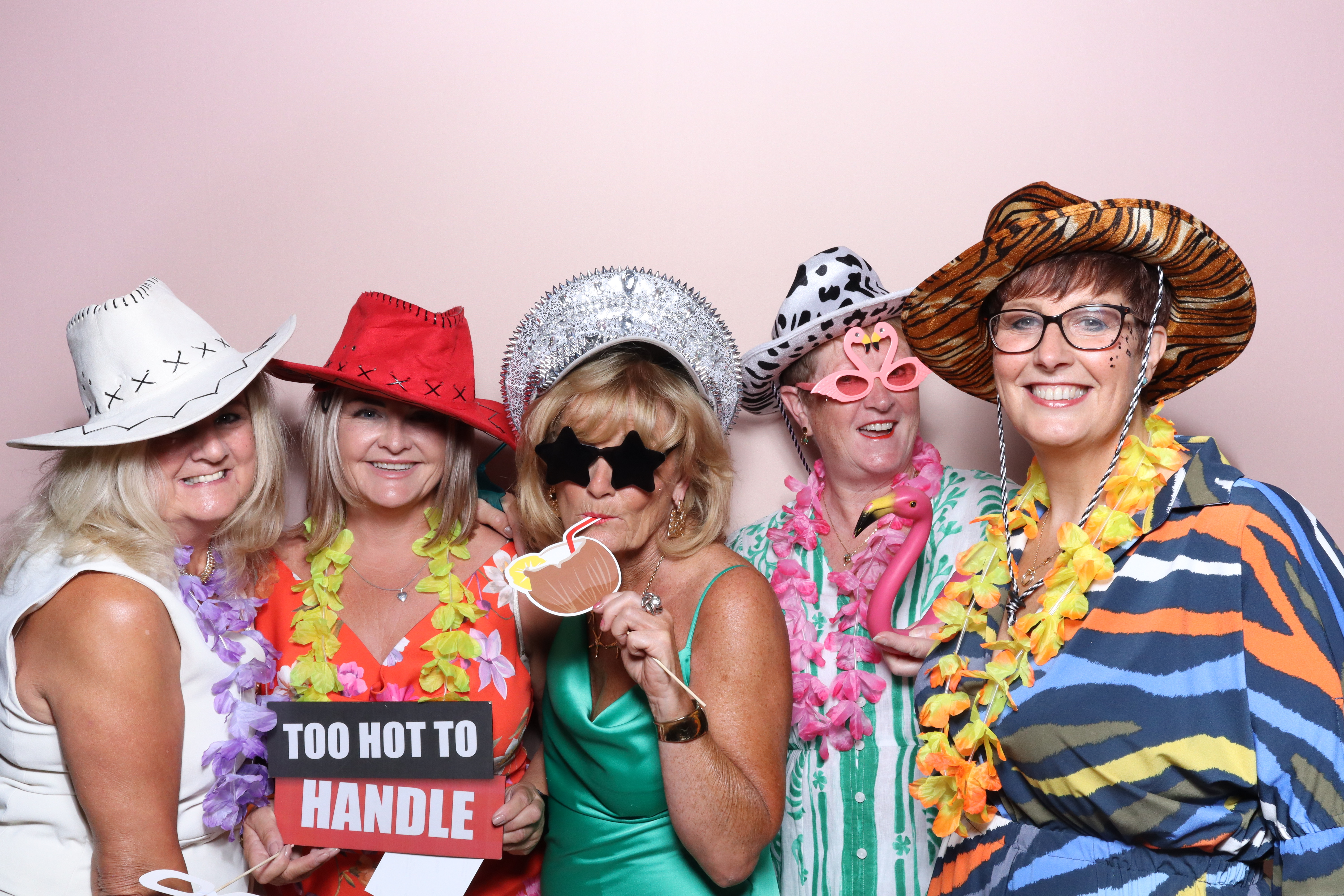 Tracy 60th Birthday  | View more photos from the event at gallery.magicimages.uk/u/MagicImages/Tracy-60th-Birthday