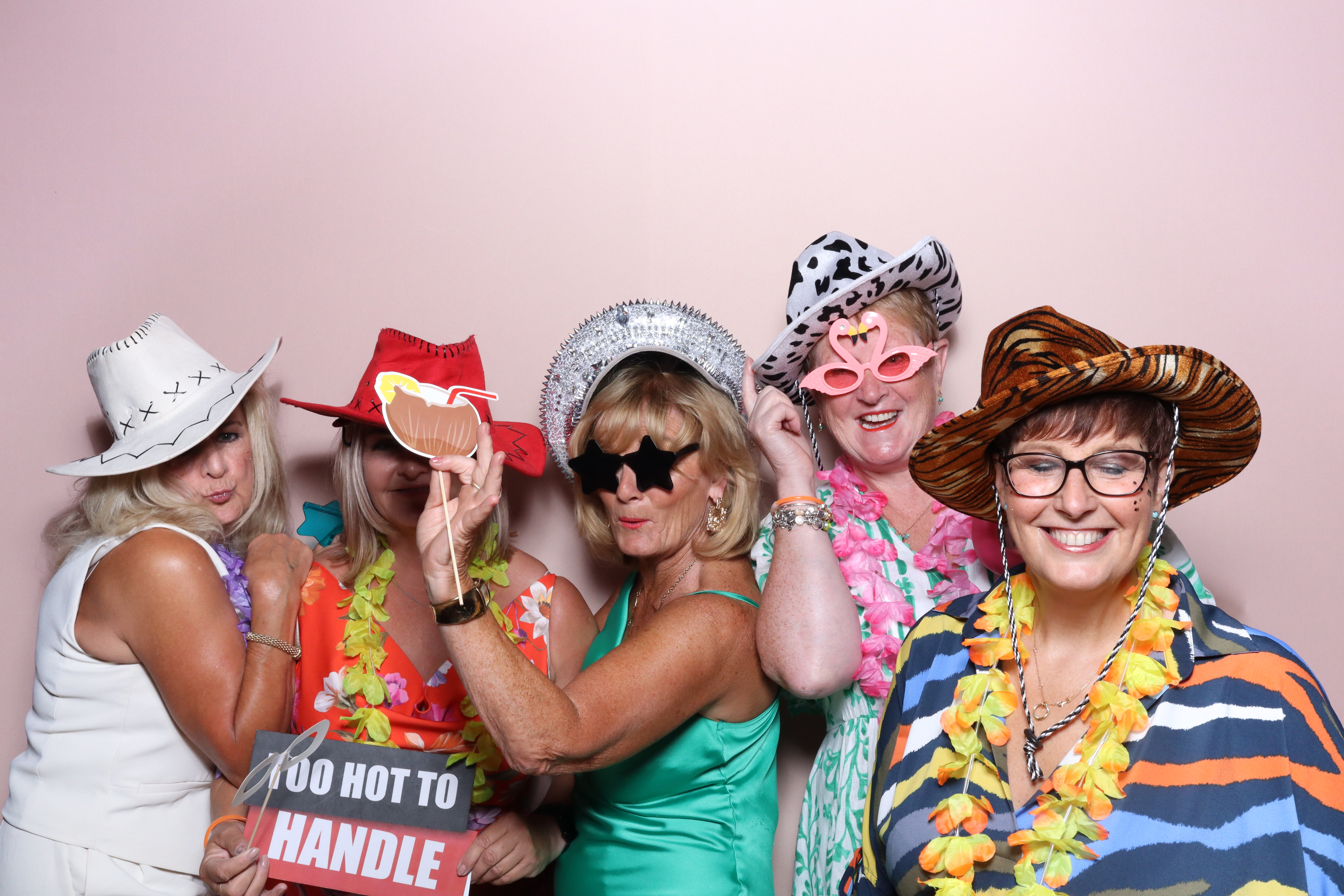 Tracy 60th Birthday  | View more photos from the event at gallery.magicimages.uk/u/MagicImages/Tracy-60th-Birthday