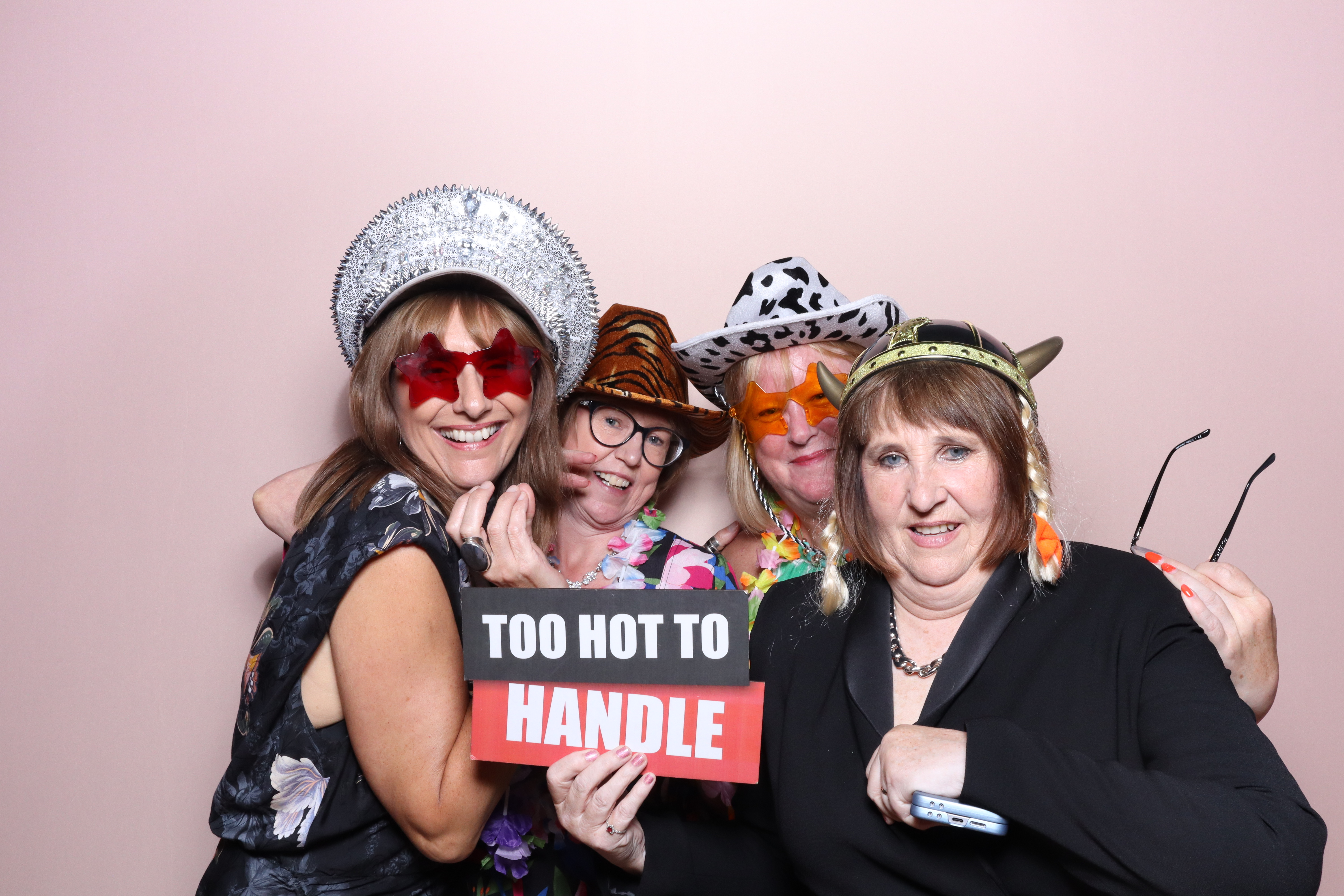 Tracy 60th Birthday  | View more photos from the event at gallery.magicimages.uk/u/MagicImages/Tracy-60th-Birthday