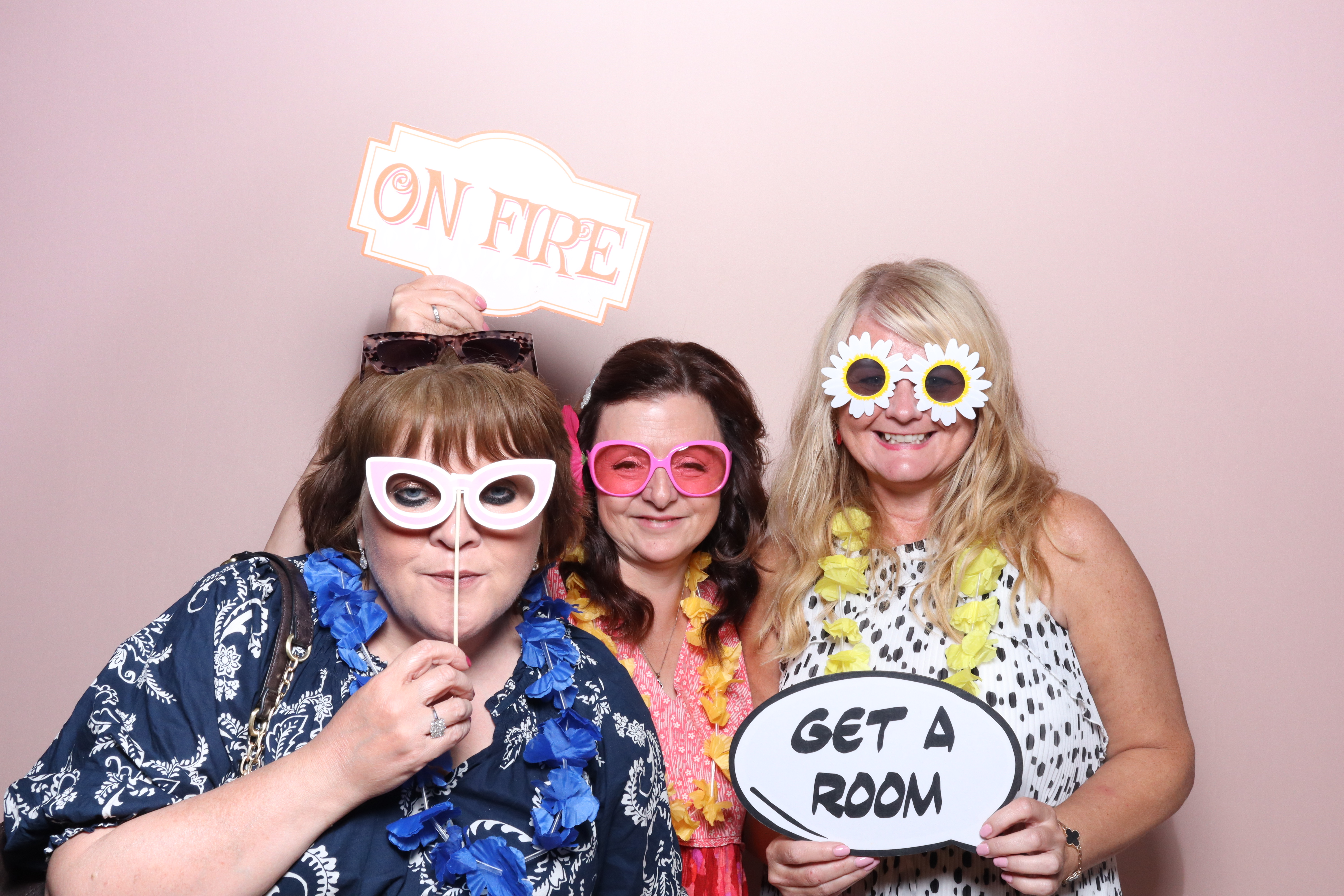 Tracy 60th Birthday  | View more photos from the event at gallery.magicimages.uk/u/MagicImages/Tracy-60th-Birthday