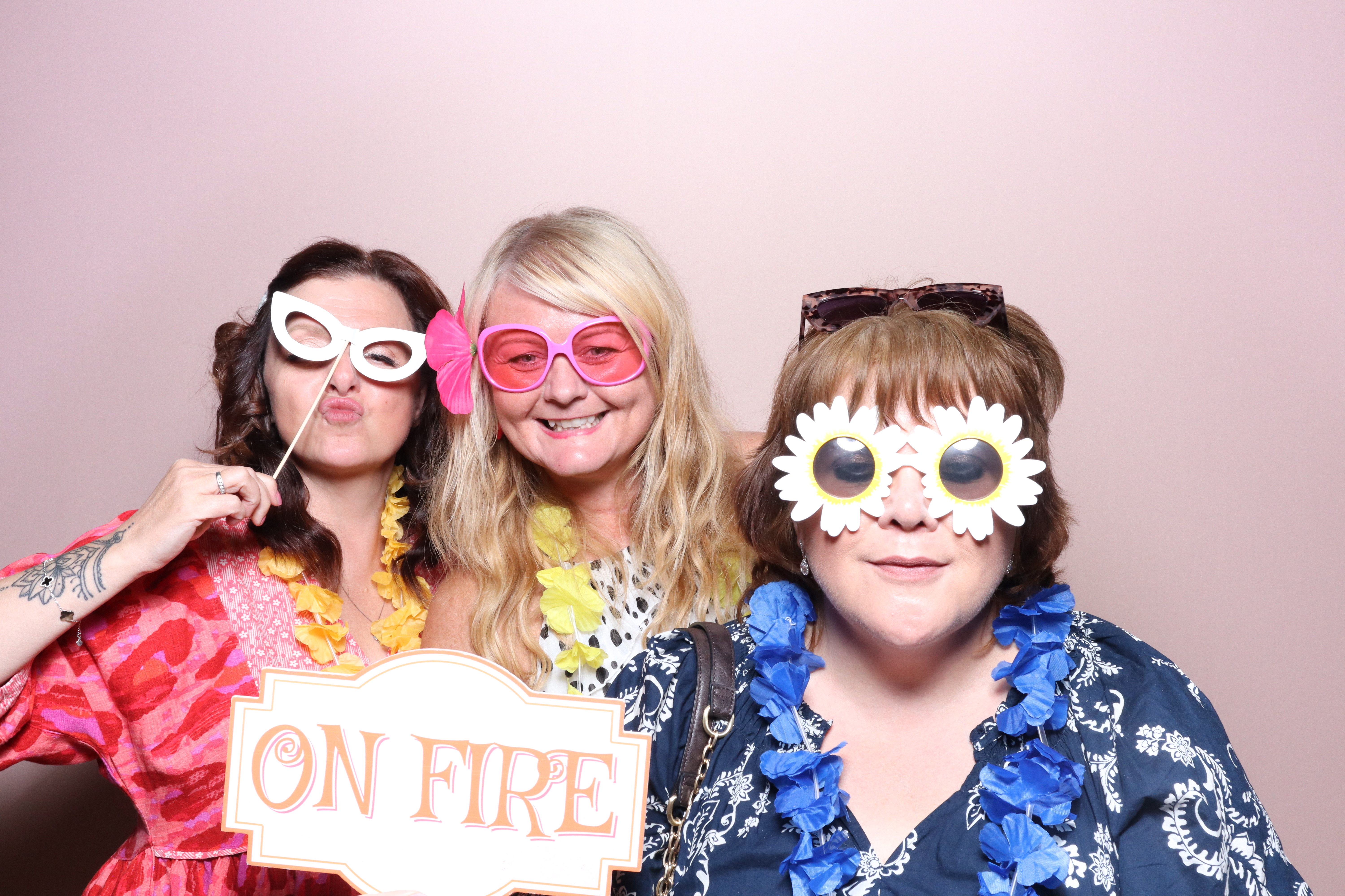 Tracy 60th Birthday  | View more photos from the event at gallery.magicimages.uk/u/MagicImages/Tracy-60th-Birthday