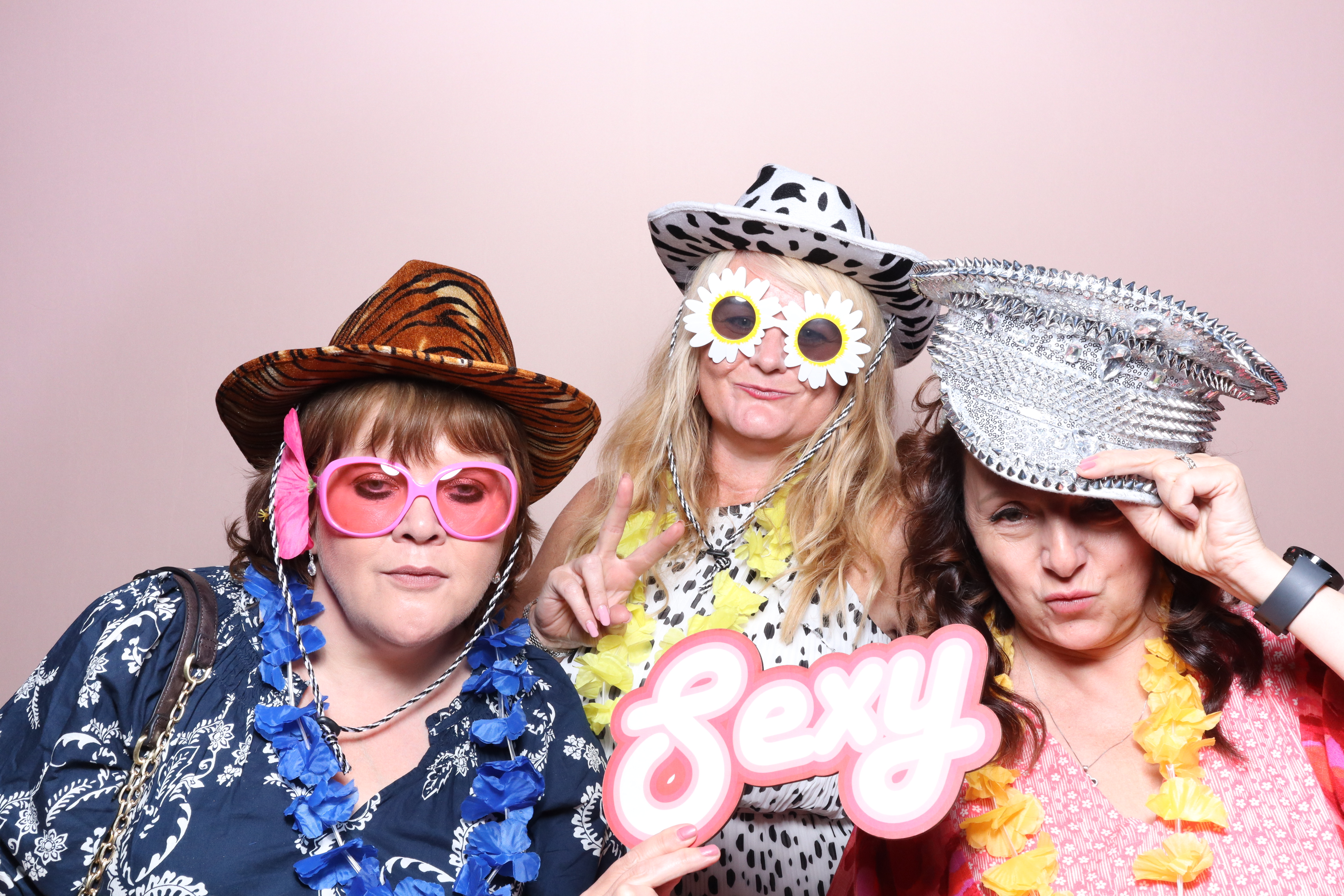 Tracy 60th Birthday  | View more photos from the event at gallery.magicimages.uk/u/MagicImages/Tracy-60th-Birthday