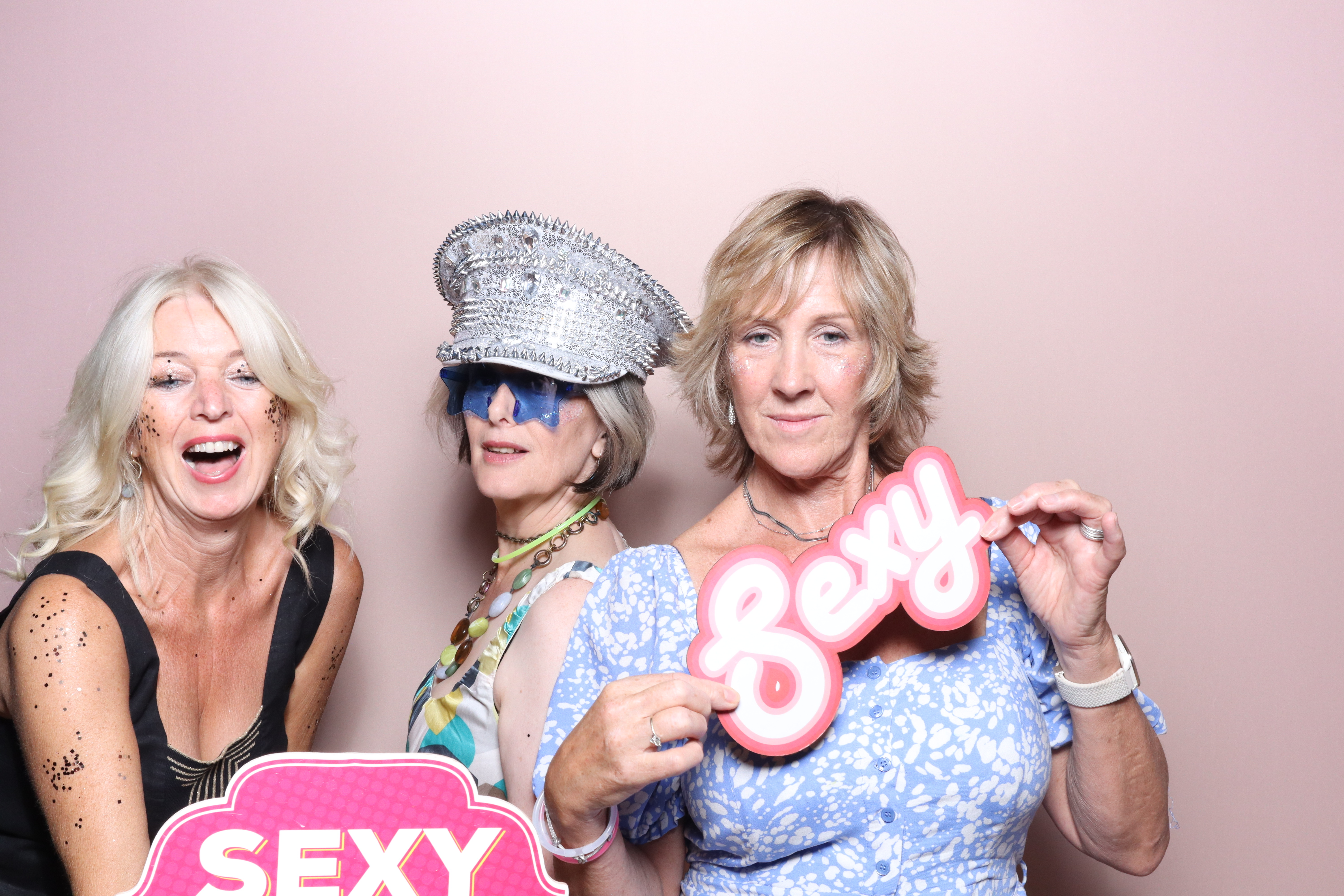 Tracy 60th Birthday  | View more photos from the event at gallery.magicimages.uk/u/MagicImages/Tracy-60th-Birthday