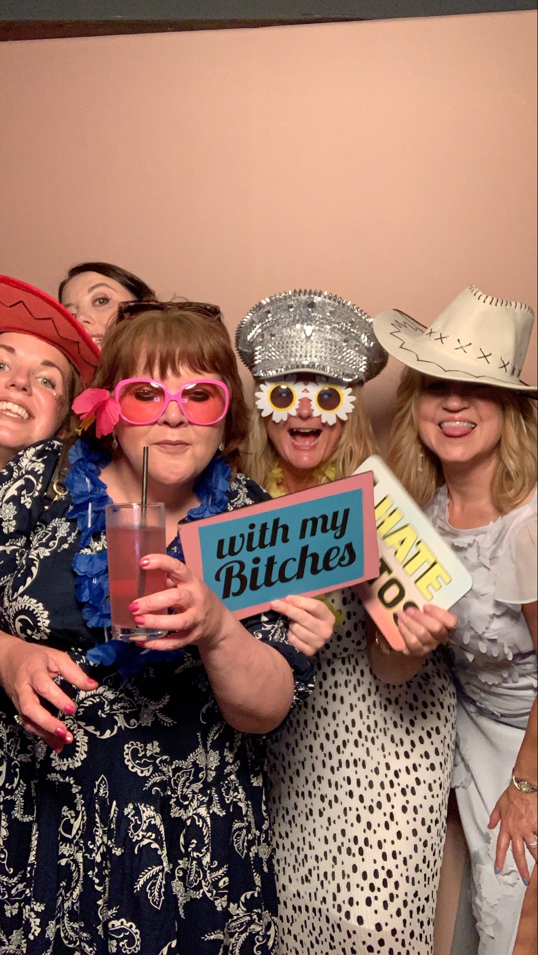 Tracy 60th Birthday  | View more photos from the event at gallery.magicimages.uk/u/MagicImages/Tracy-60th-Birthday