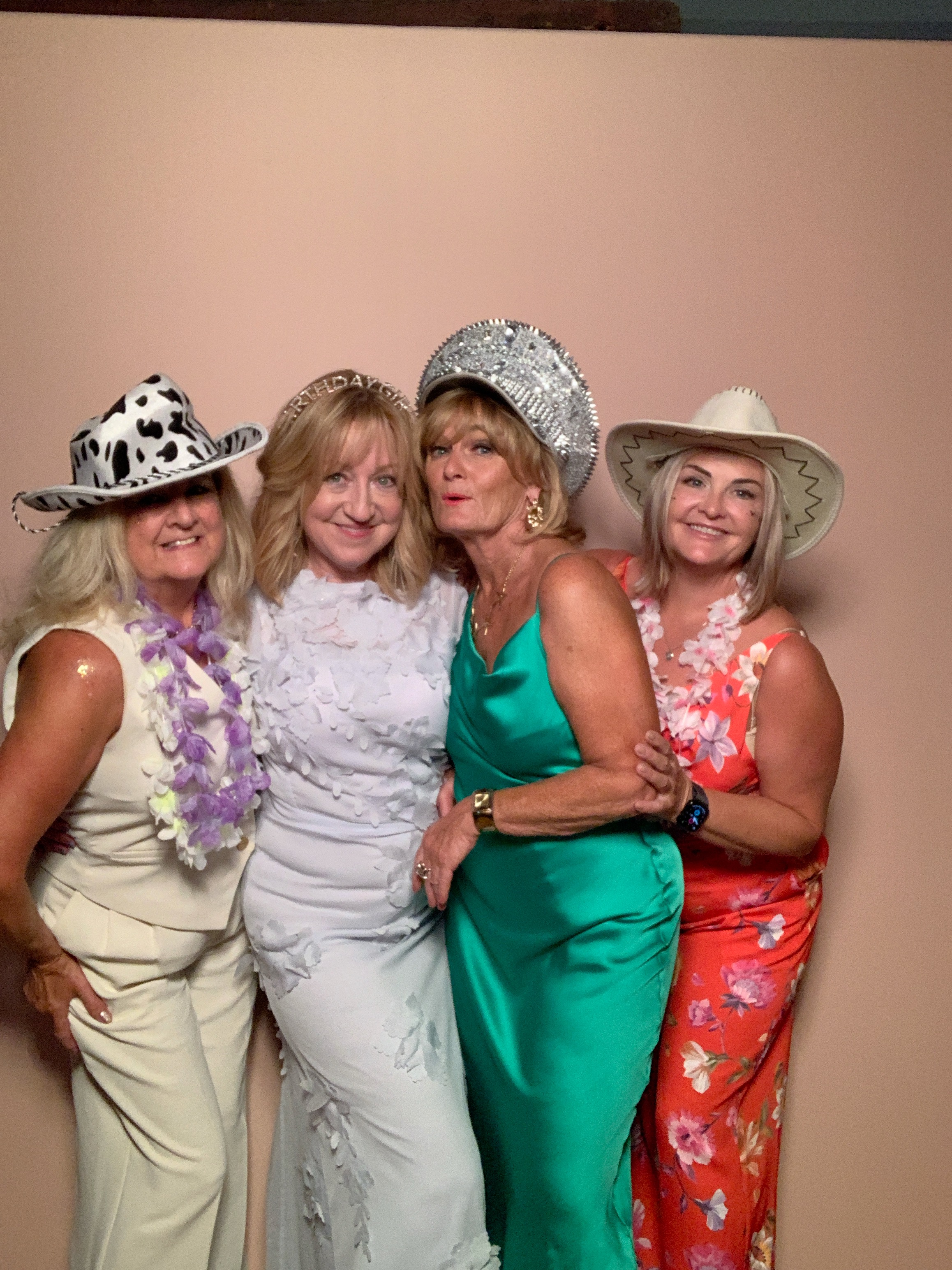 Tracy 60th Birthday  | View more photos from the event at gallery.magicimages.uk/u/MagicImages/Tracy-60th-Birthday