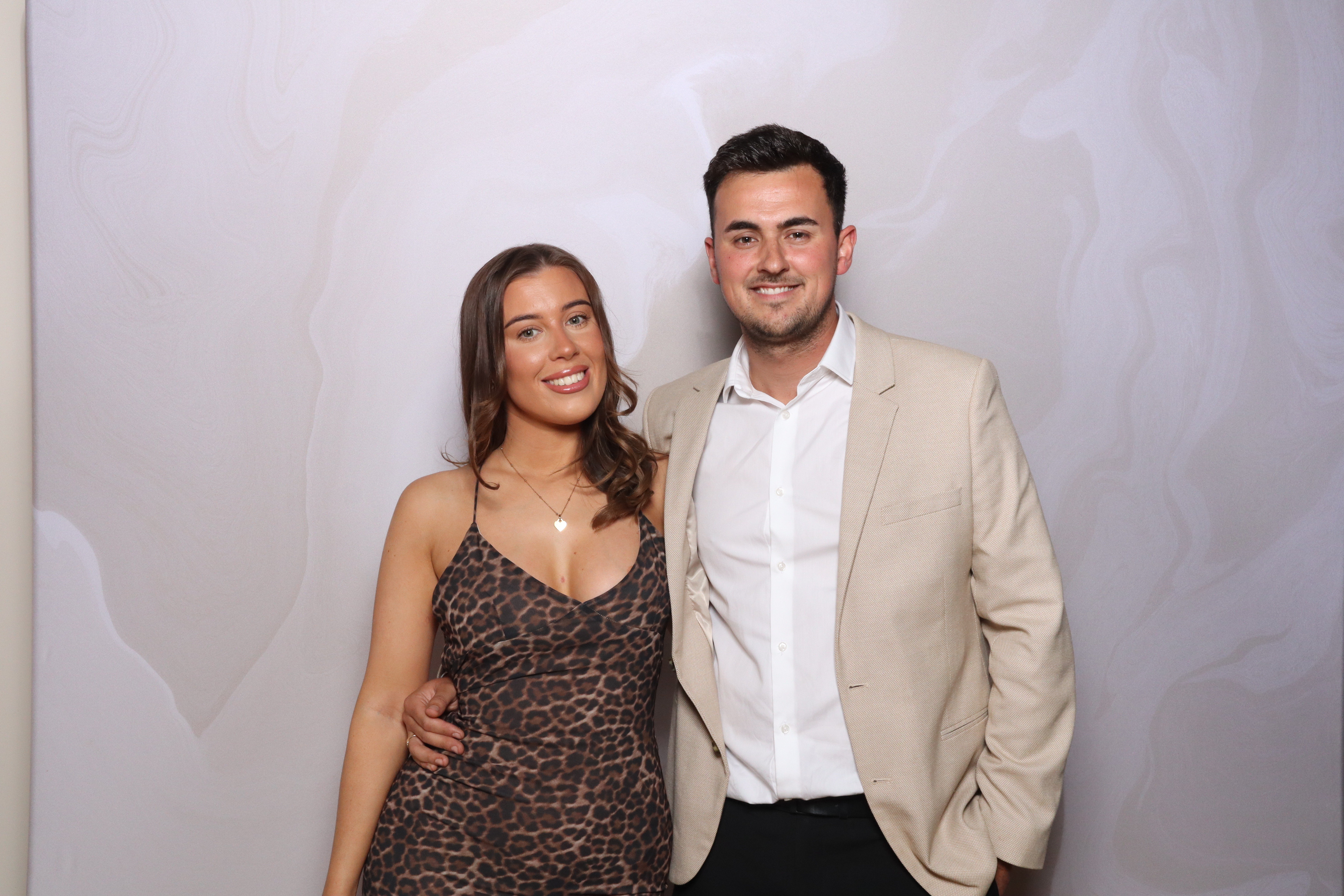 Tyrone and Anna | View more photos from the event at gallery.magicimages.uk/u/MagicImages/Tyrone-and-Anna