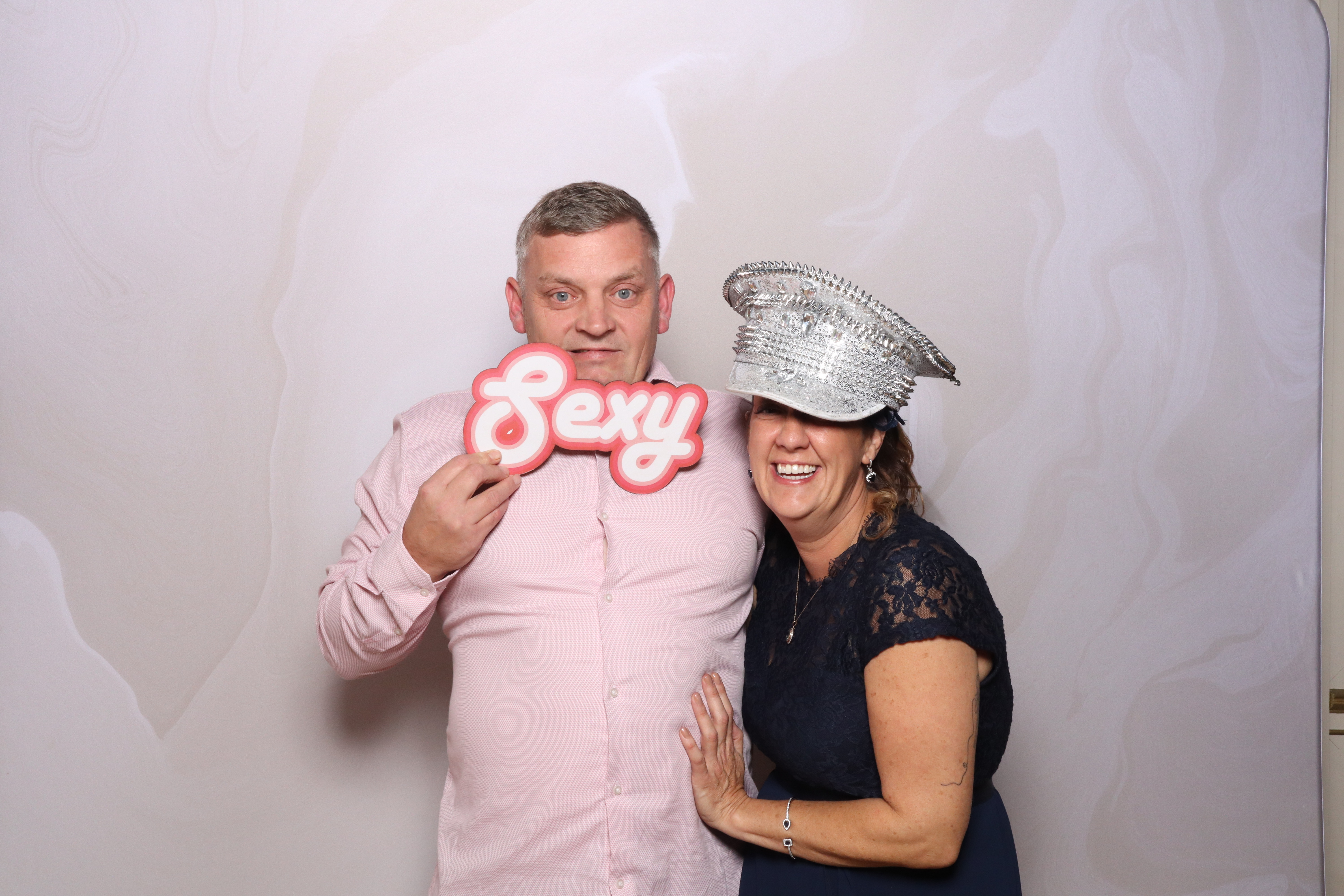 Tyrone and Anna | View more photos from the event at gallery.magicimages.uk/u/MagicImages/Tyrone-and-Anna